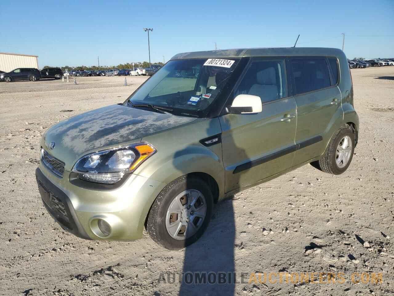 KNDJT2A56D7555470 KIA SOUL 2013