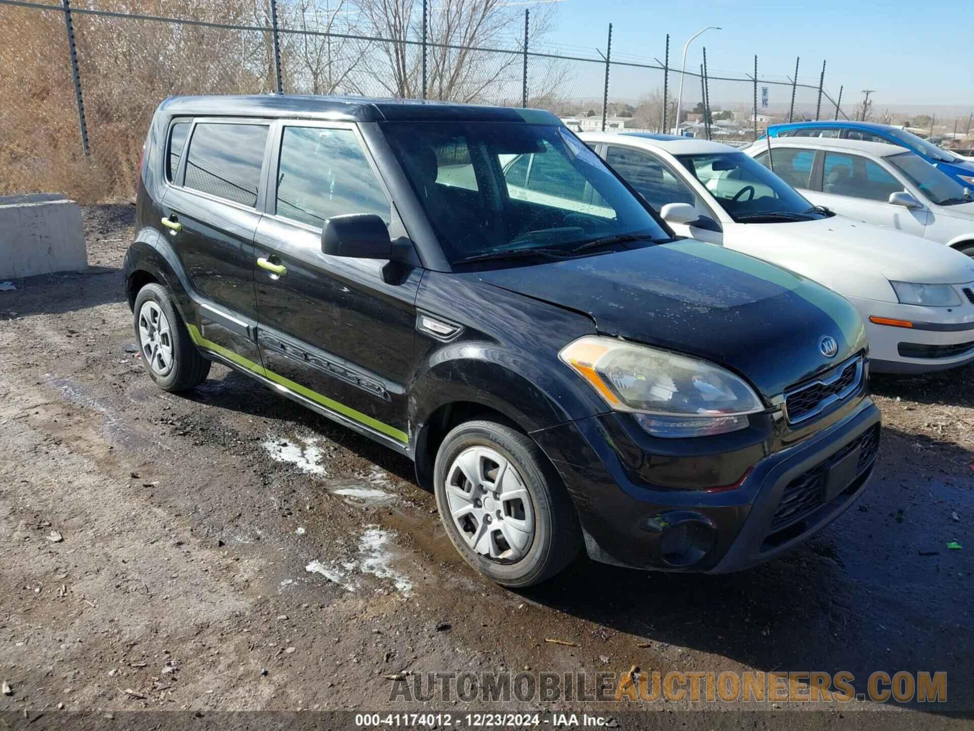 KNDJT2A56D7635061 KIA SOUL 2013