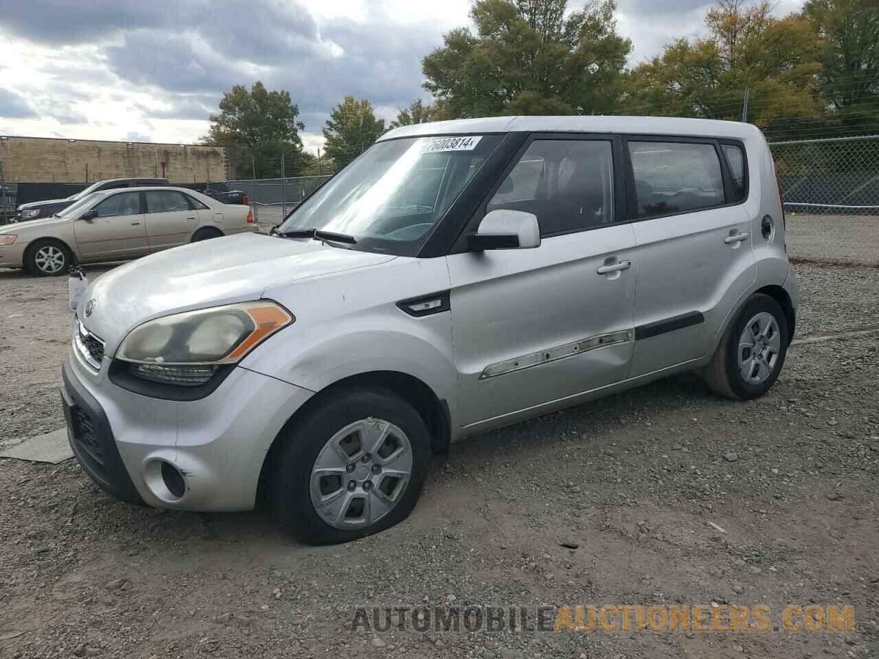 KNDJT2A57C7437135 KIA SOUL 2012