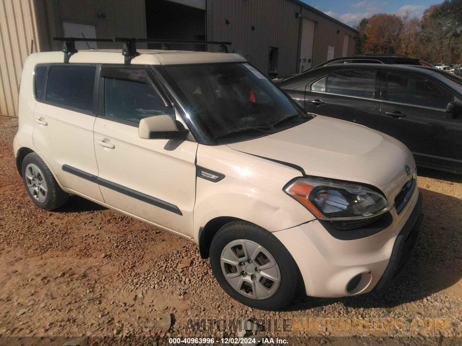 KNDJT2A57D7760943 KIA SOUL 2013