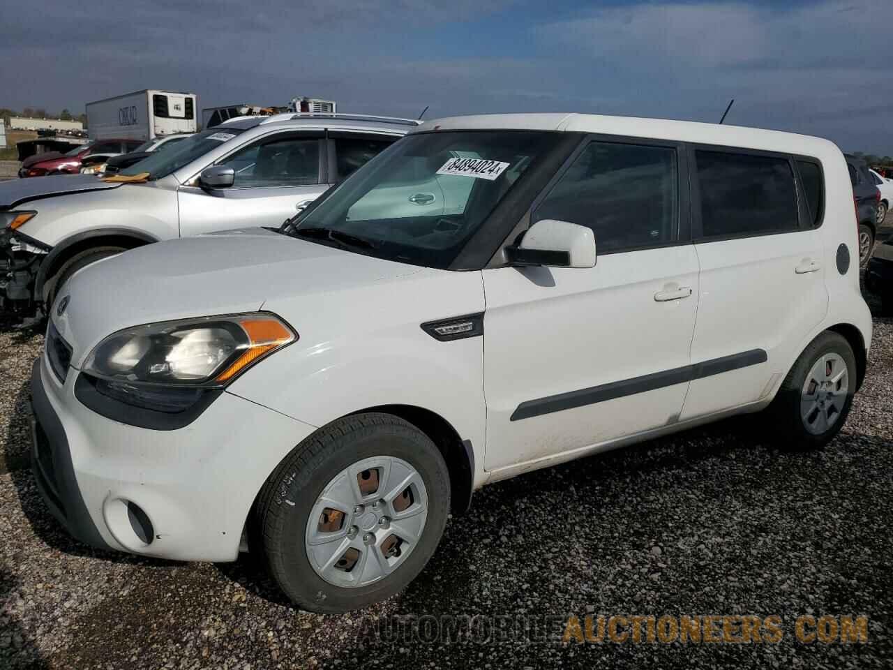 KNDJT2A57D7767634 KIA SOUL 2013