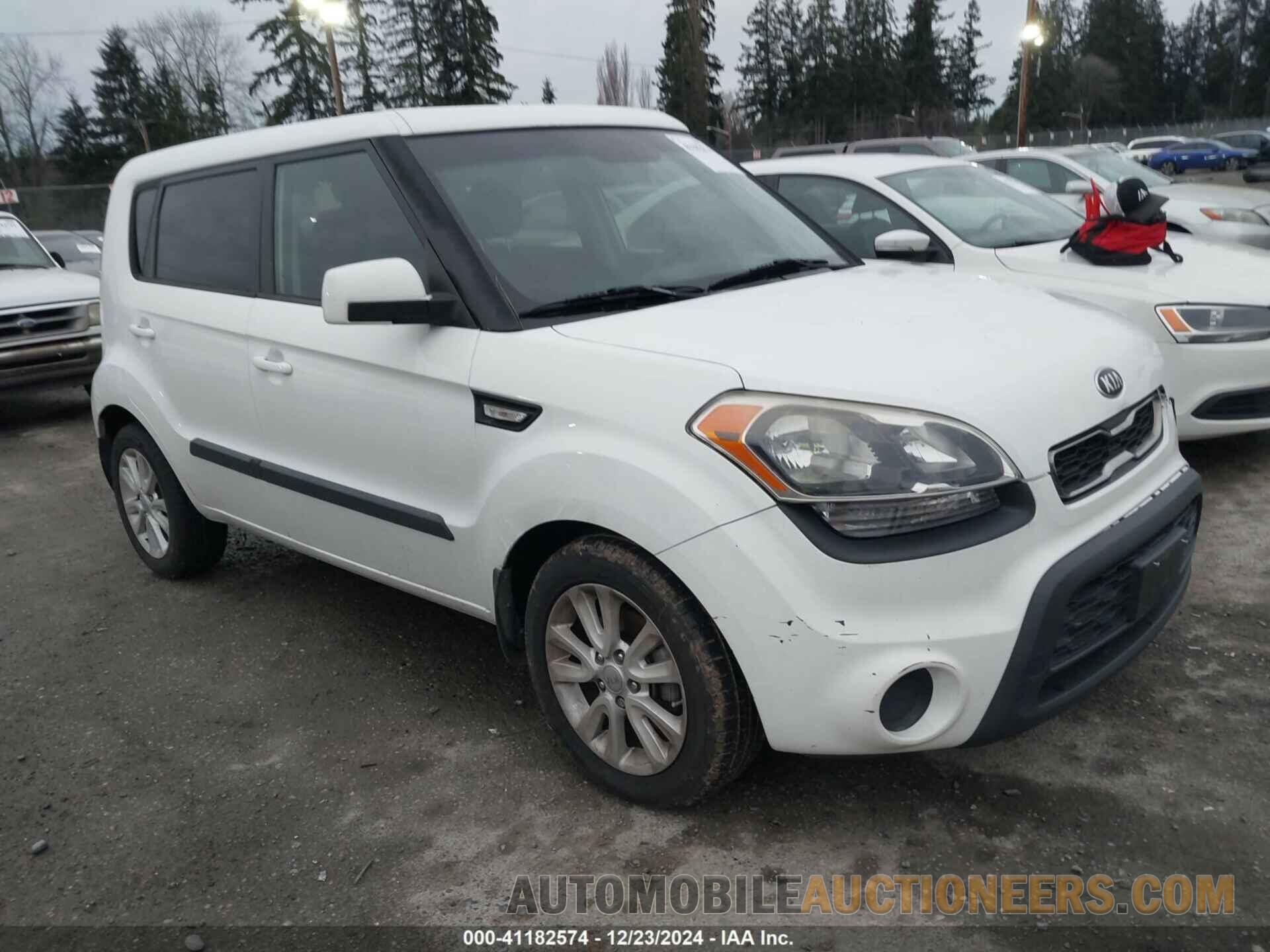 KNDJT2A57D7775782 KIA SOUL 2013