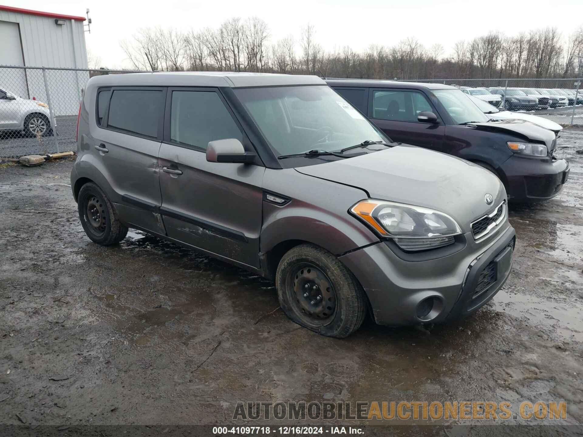 KNDJT2A58D7603633 KIA SOUL 2013