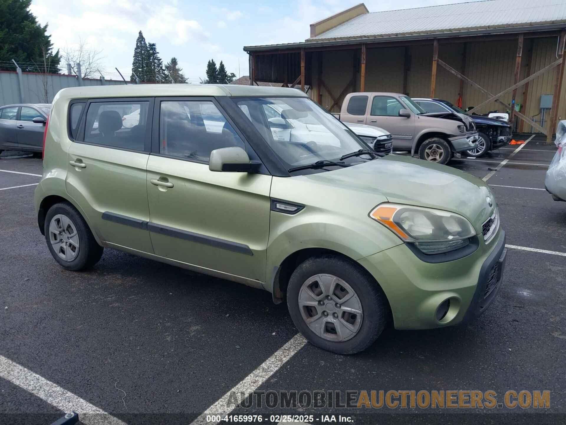 KNDJT2A5XD7561367 KIA SOUL 2013