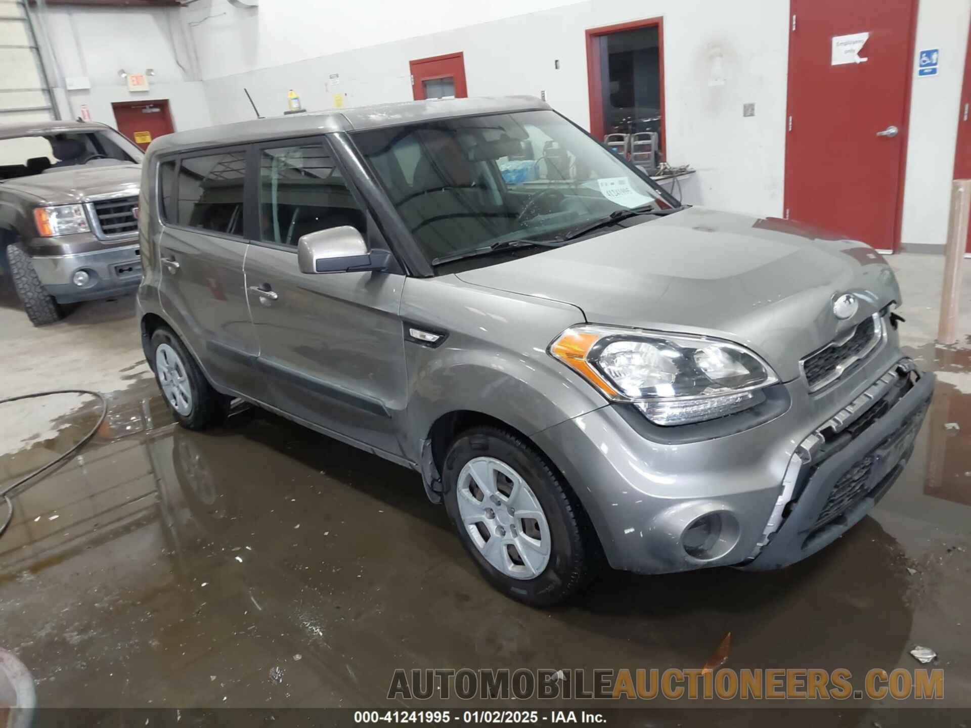 KNDJT2A5XD7571008 KIA SOUL 2013