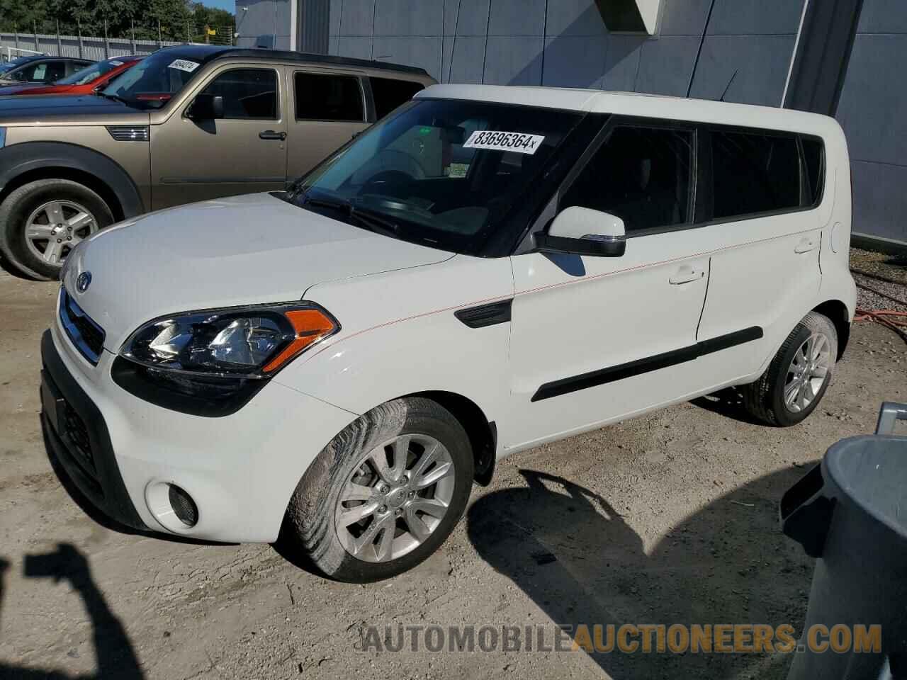 KNDJT2A60C7458904 KIA SOUL 2012