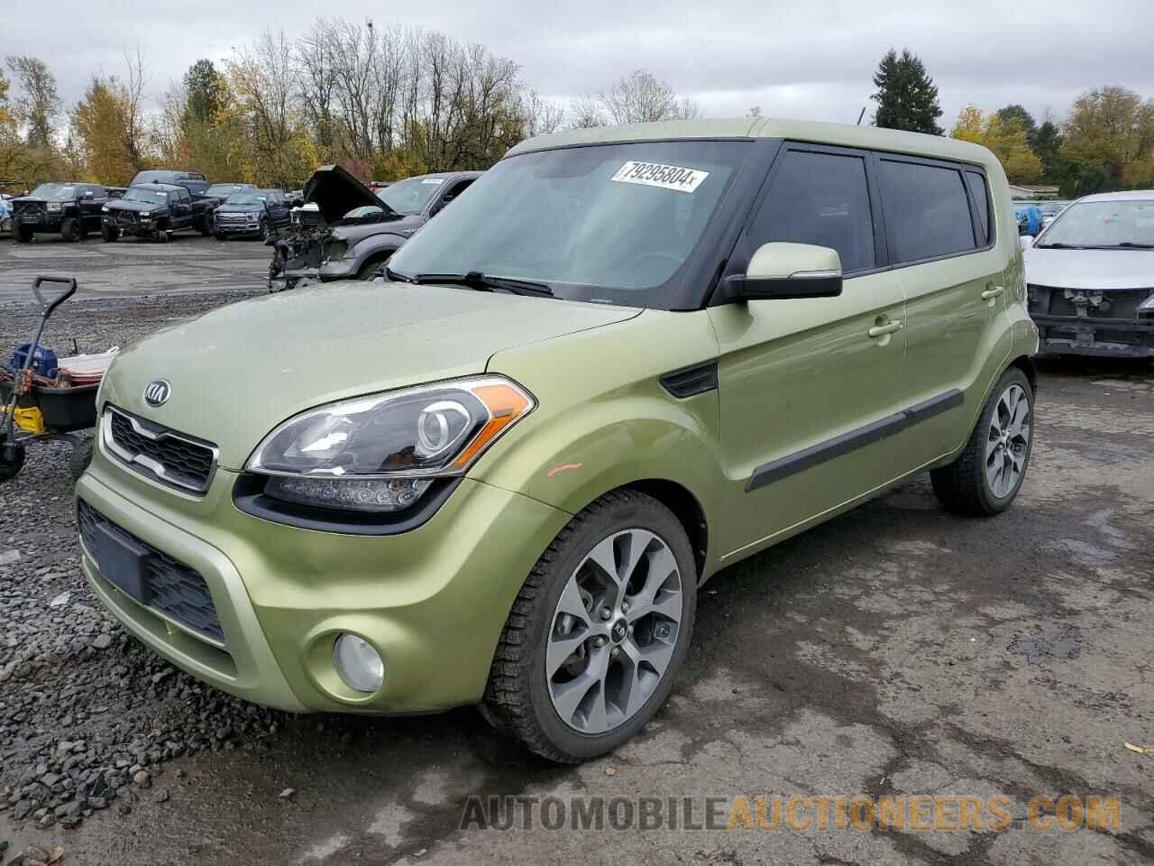 KNDJT2A60D7562858 KIA SOUL 2013