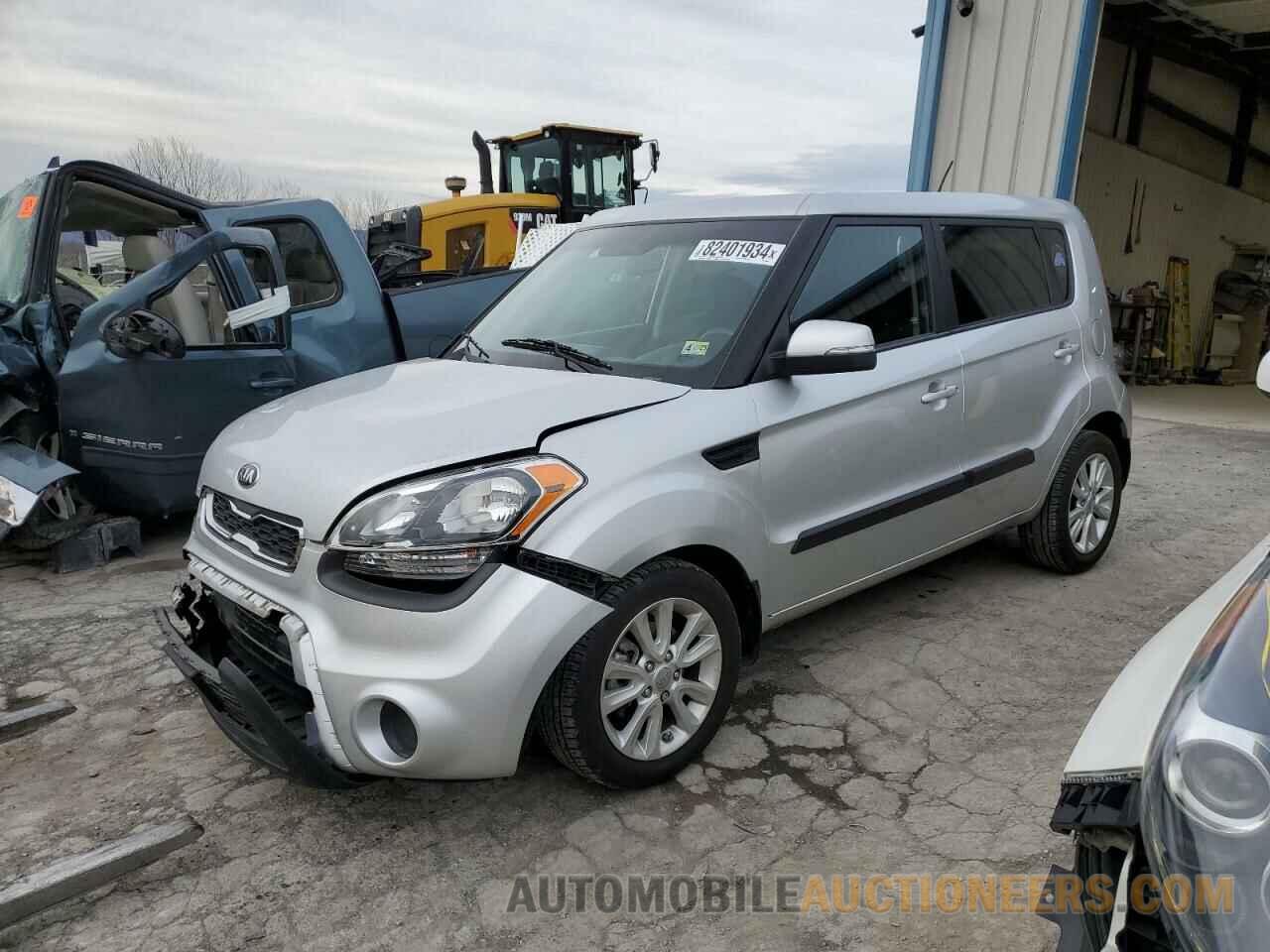 KNDJT2A60D7587081 KIA SOUL 2013