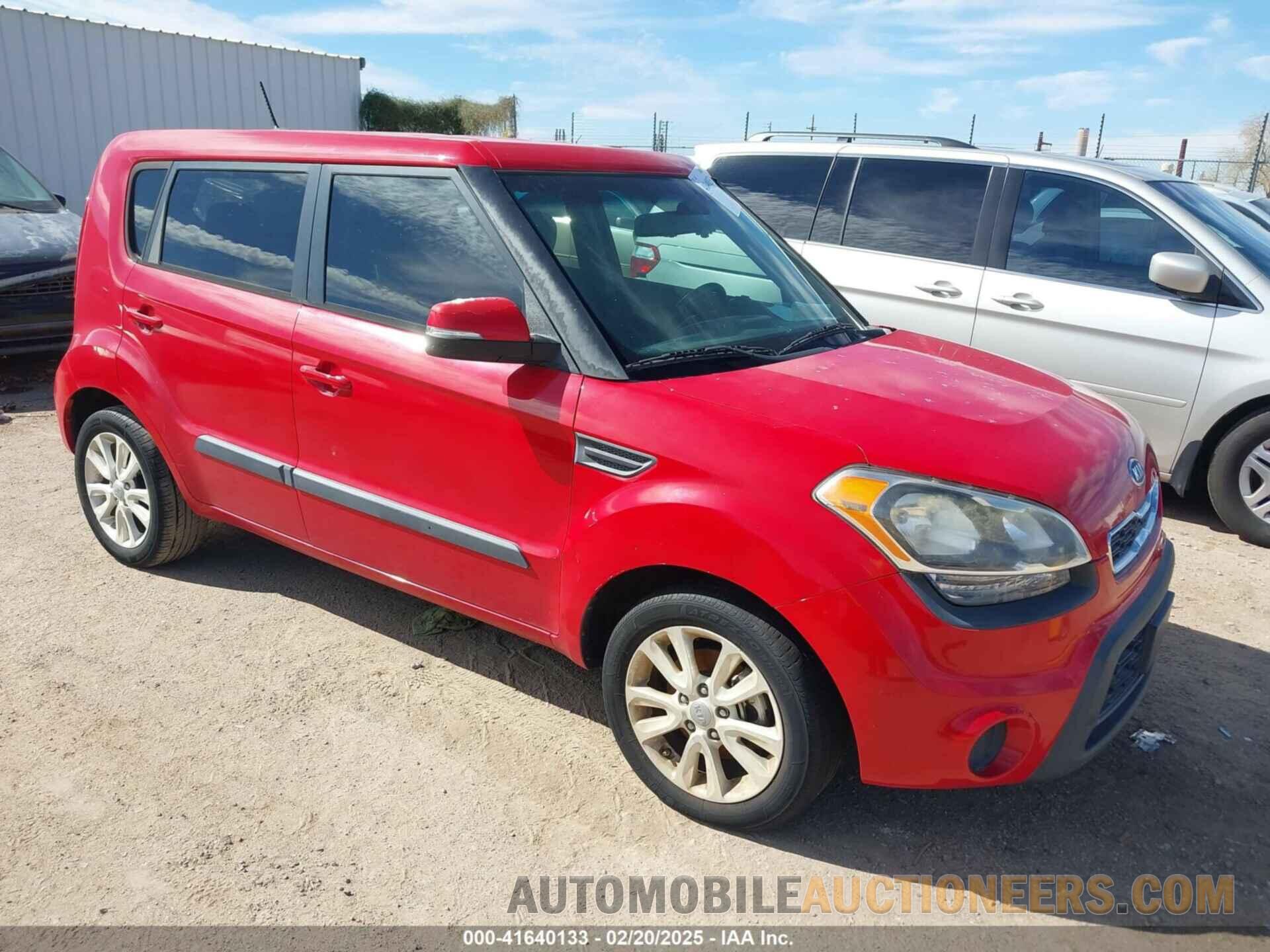 KNDJT2A61C7362828 KIA SOUL 2012