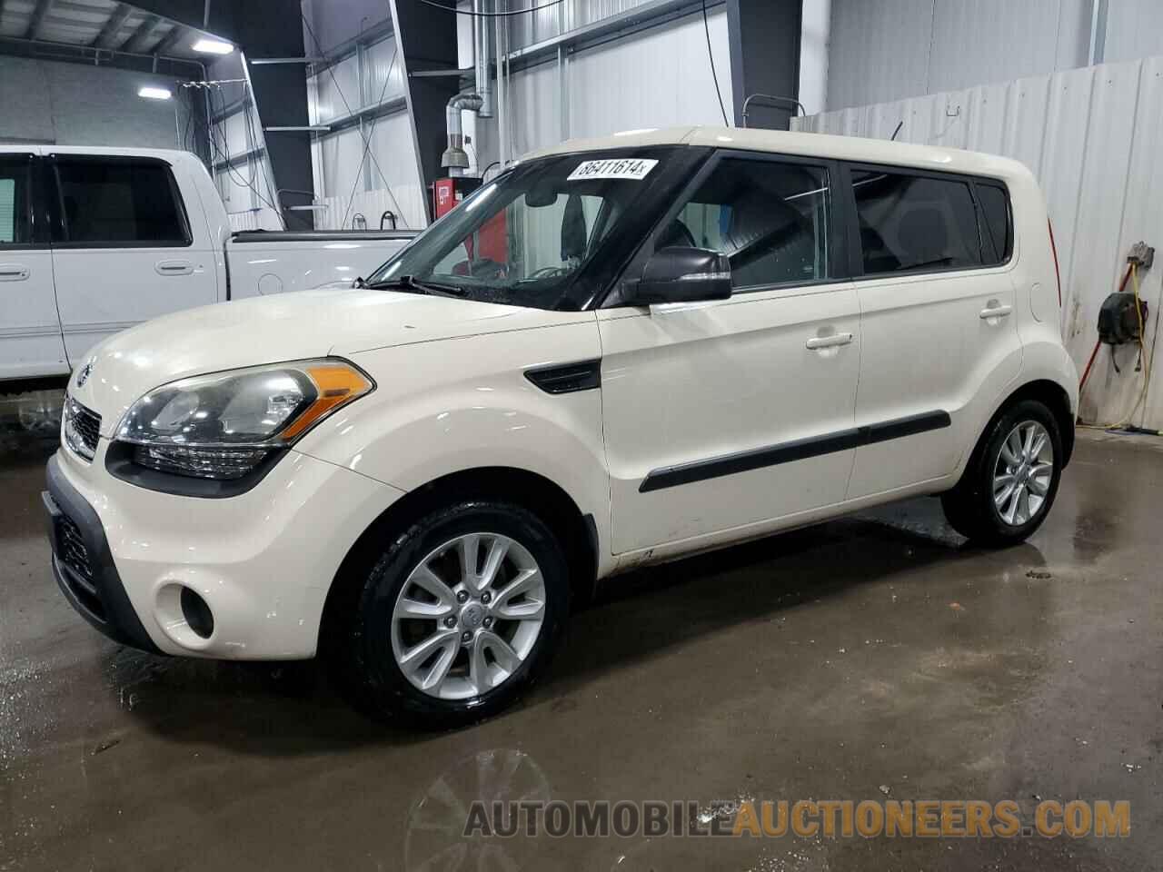 KNDJT2A61D7573500 KIA SOUL 2013