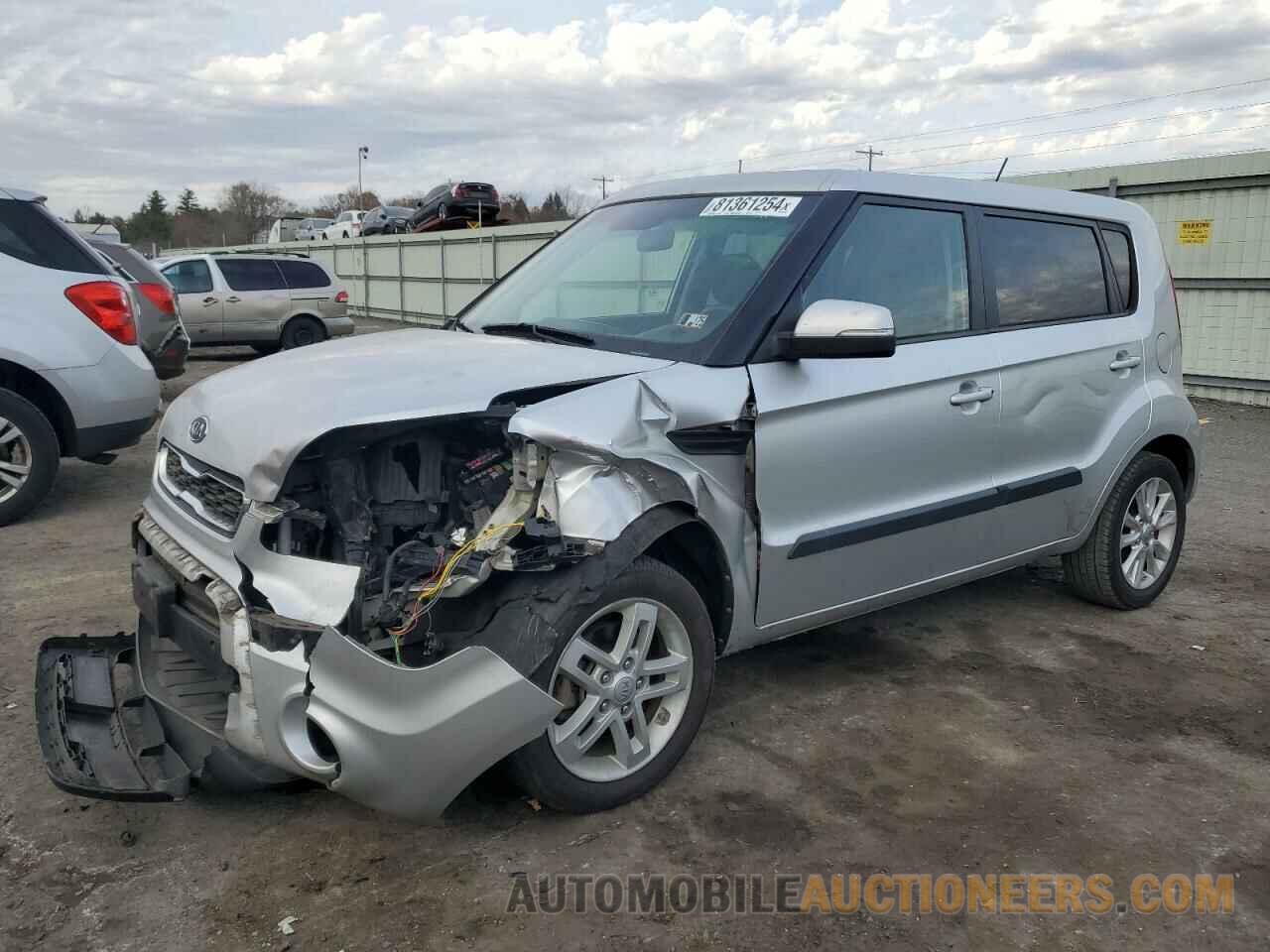 KNDJT2A62C7481827 KIA SOUL 2012