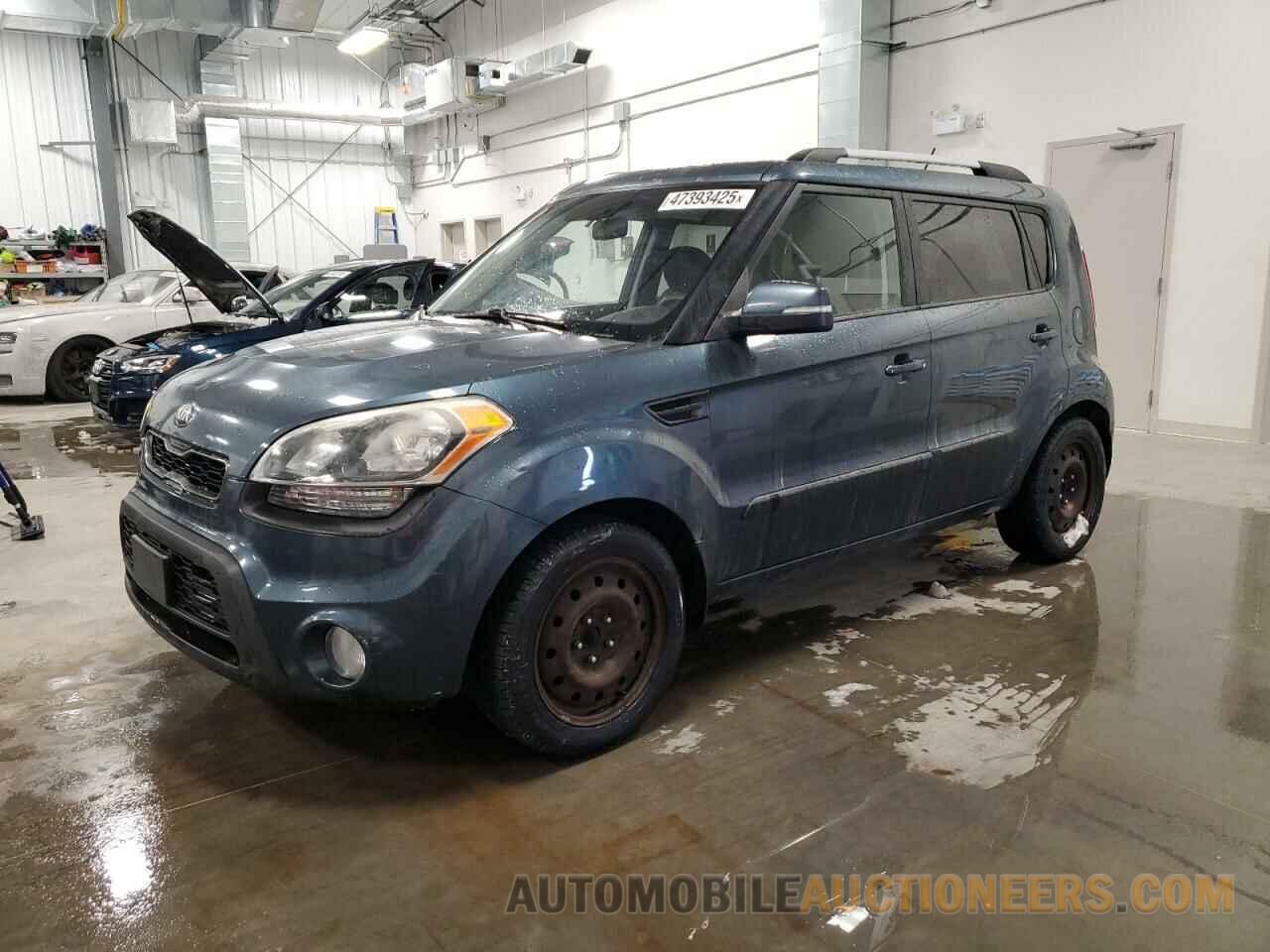 KNDJT2A62D7544698 KIA SOUL 2013