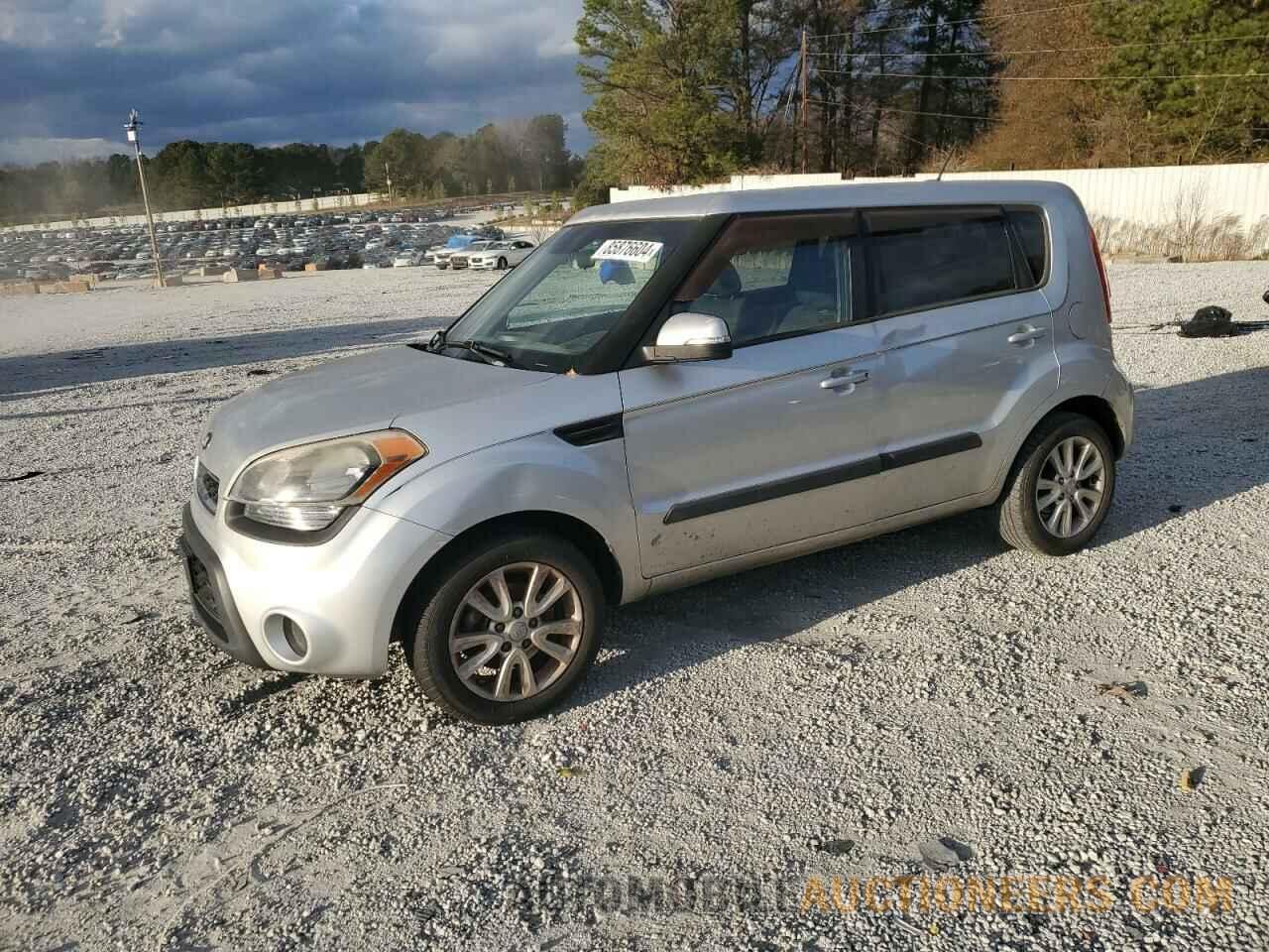 KNDJT2A62D7619075 KIA SOUL 2013