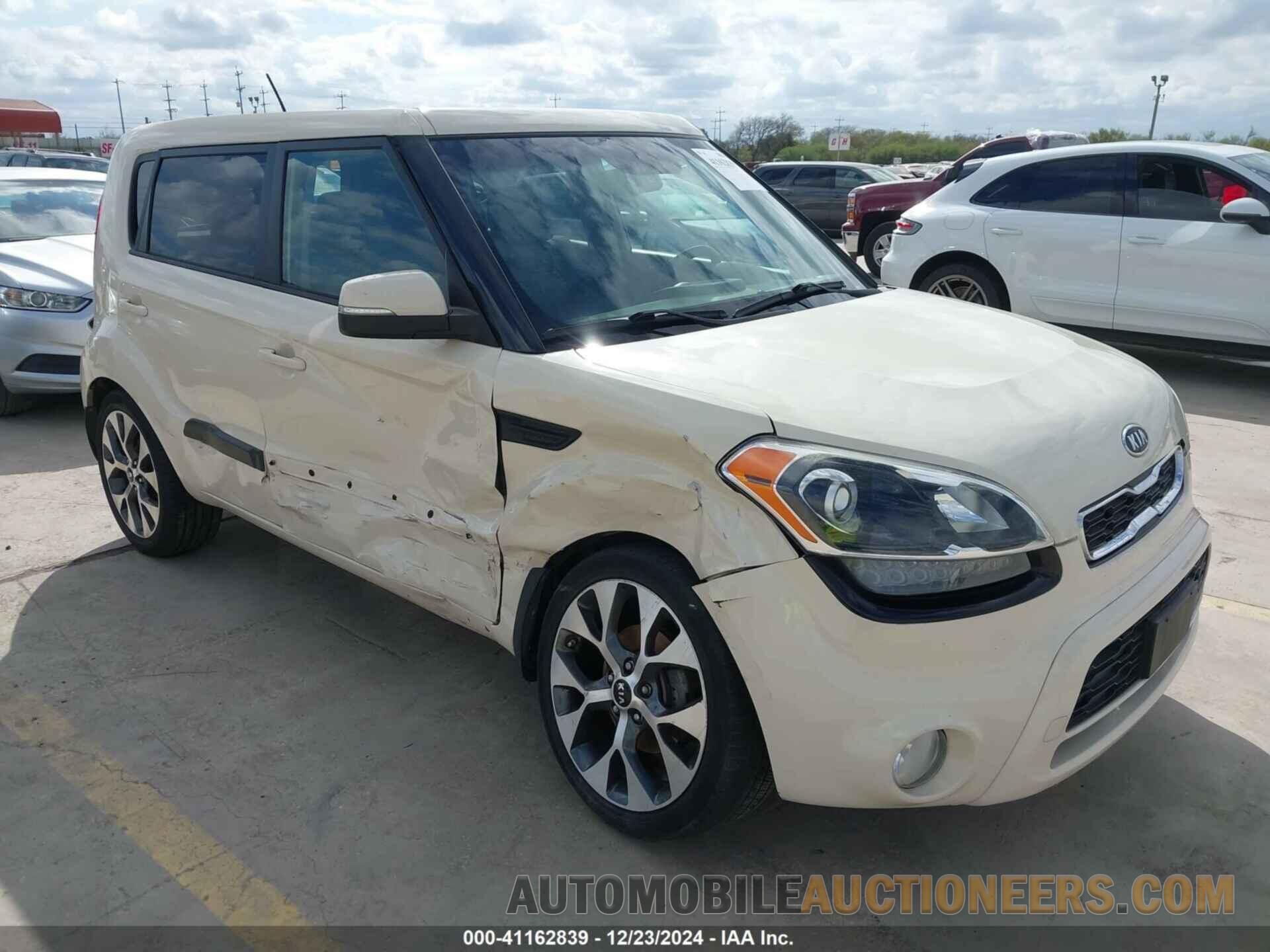 KNDJT2A63C7462882 KIA SOUL 2012