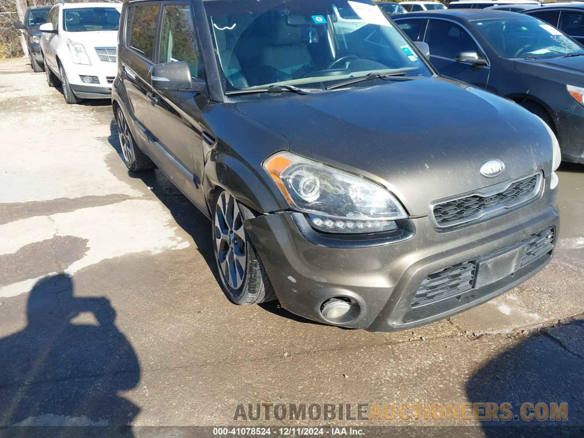 KNDJT2A63D7579928 KIA SOUL 2013