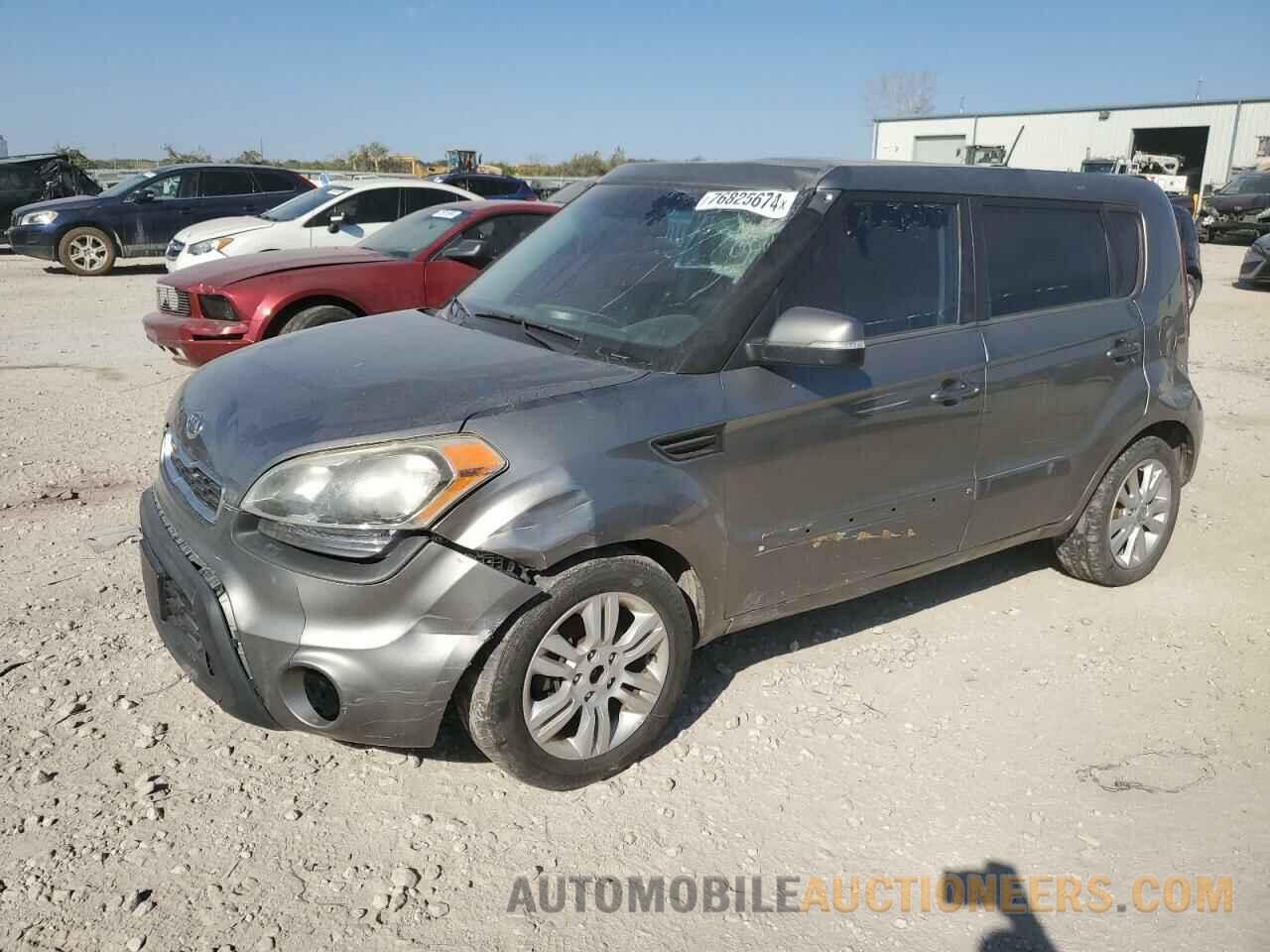 KNDJT2A64C7419989 KIA SOUL 2012