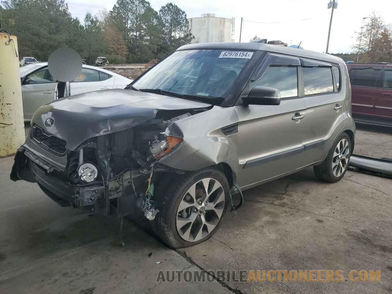 KNDJT2A64D7515137 KIA SOUL 2013