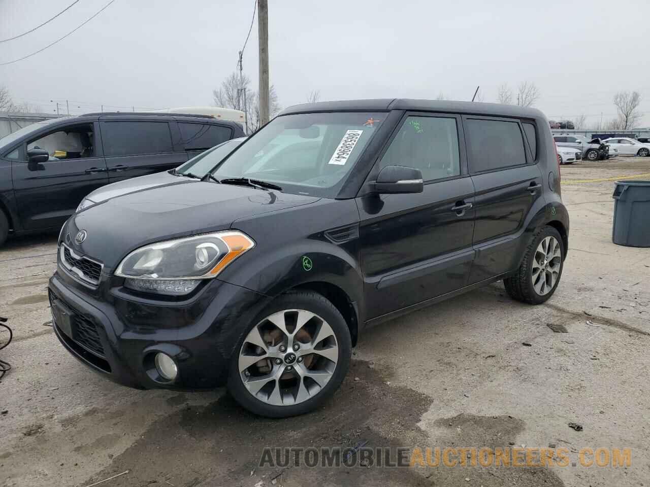 KNDJT2A65D7618390 KIA SOUL 2013