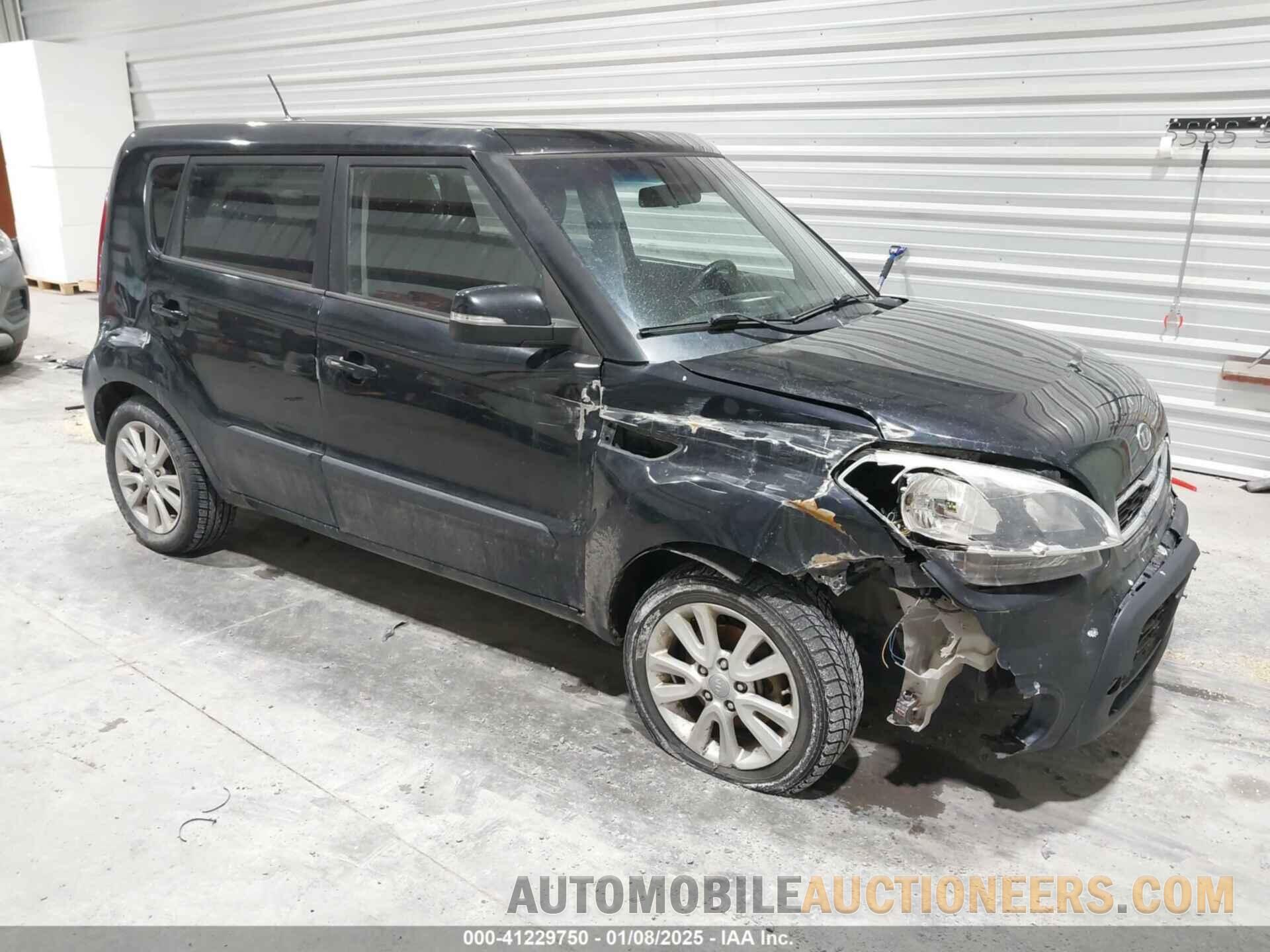 KNDJT2A66C7405608 KIA SOUL 2012