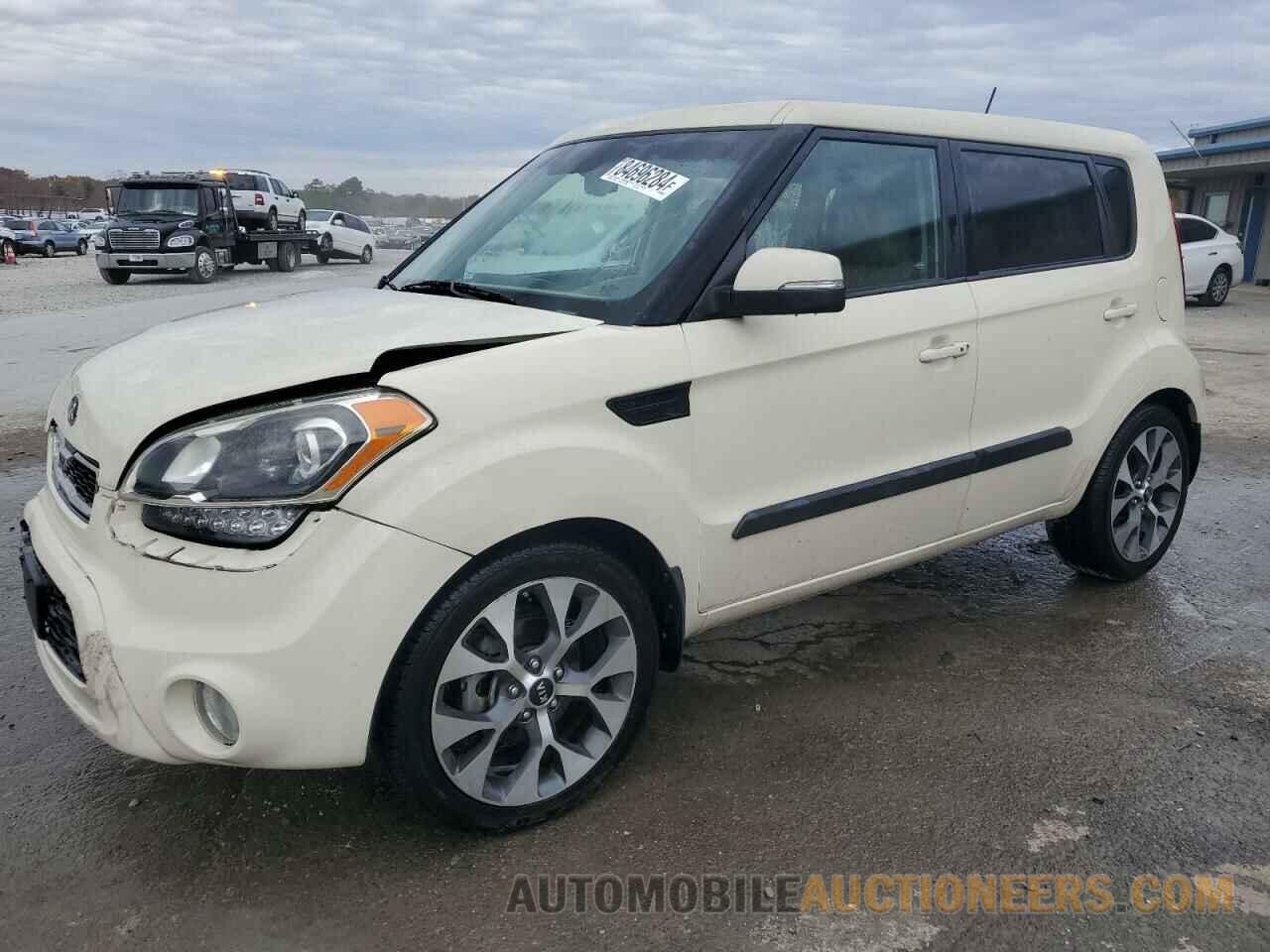 KNDJT2A66D7511879 KIA SOUL 2013