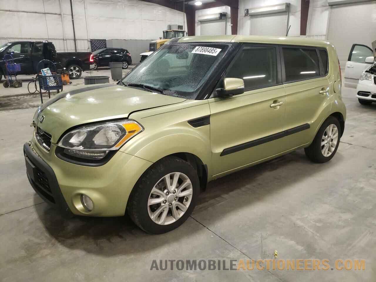 KNDJT2A66D7517228 KIA SOUL 2013