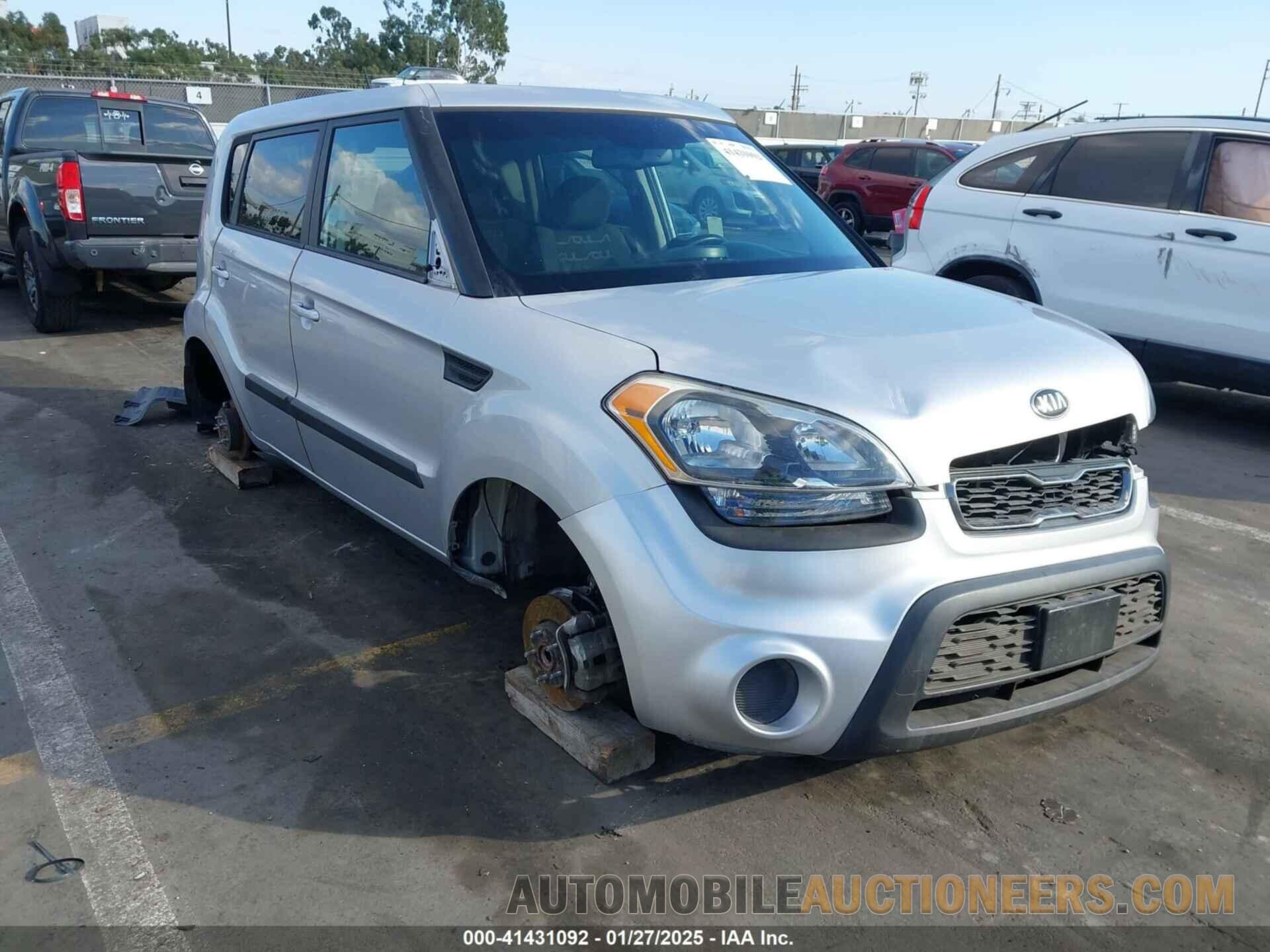 KNDJT2A66D7754382 KIA SOUL 2013