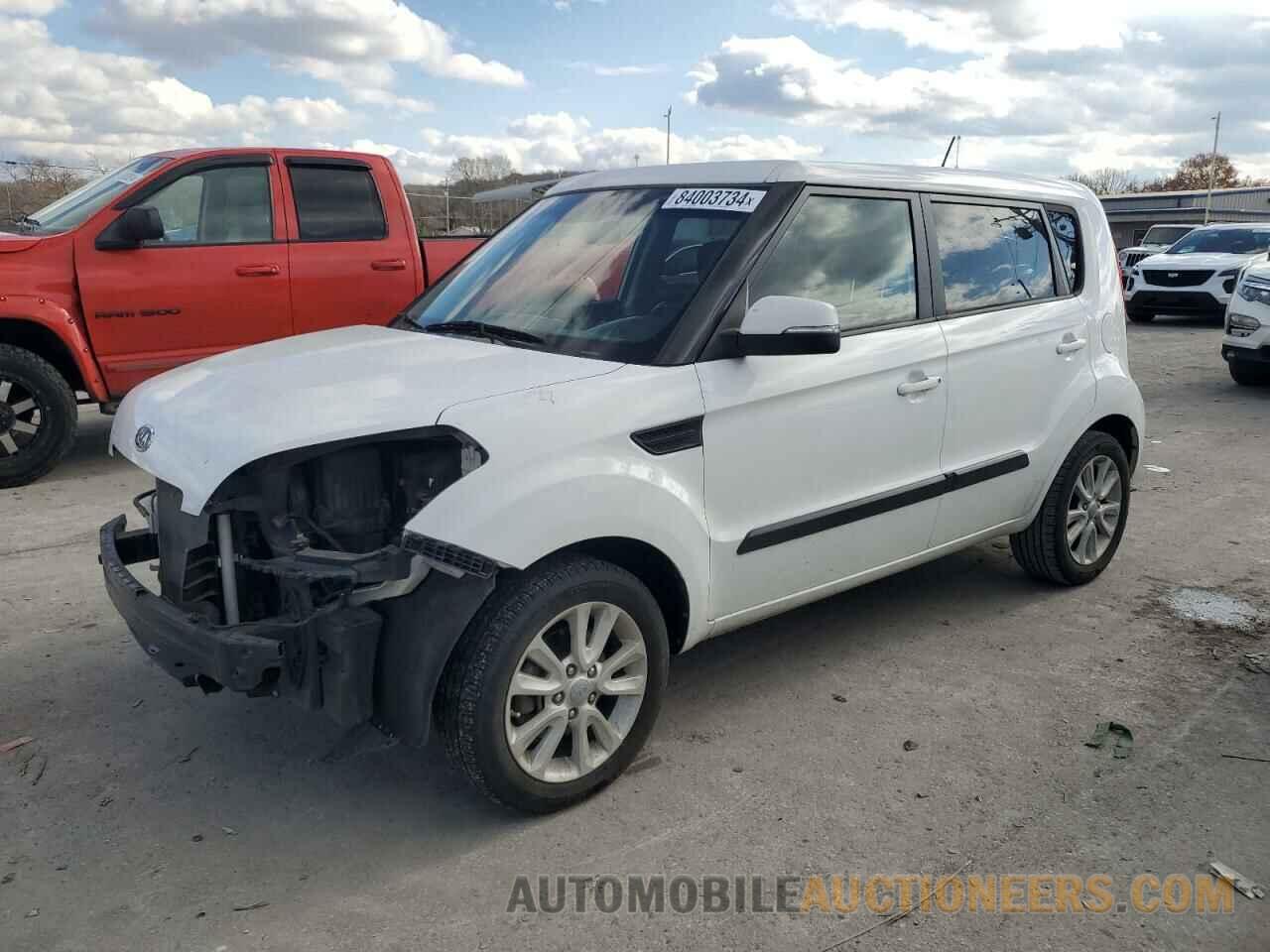 KNDJT2A67C7372828 KIA SOUL 2012