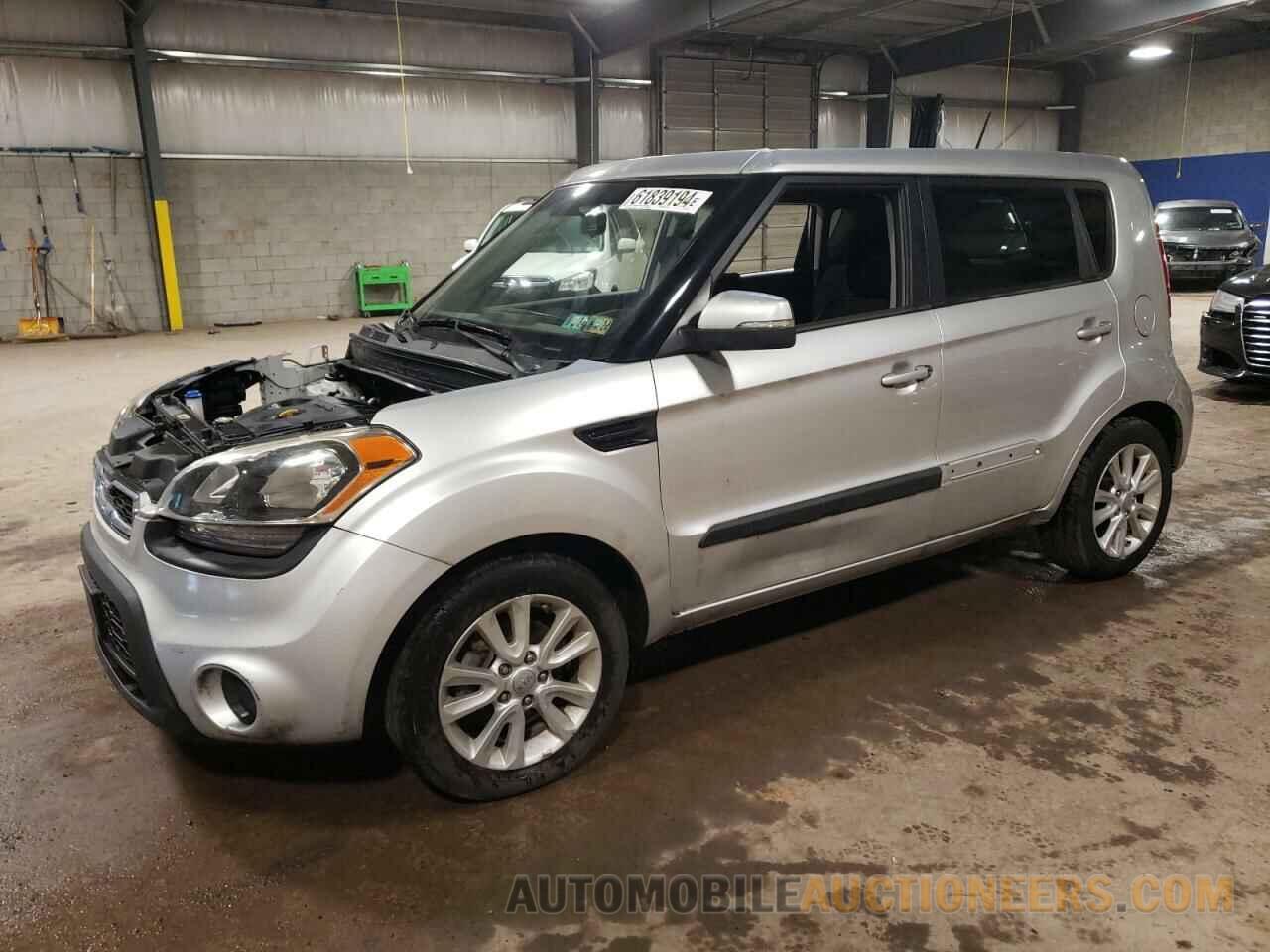 KNDJT2A67C7467860 KIA SOUL 2012