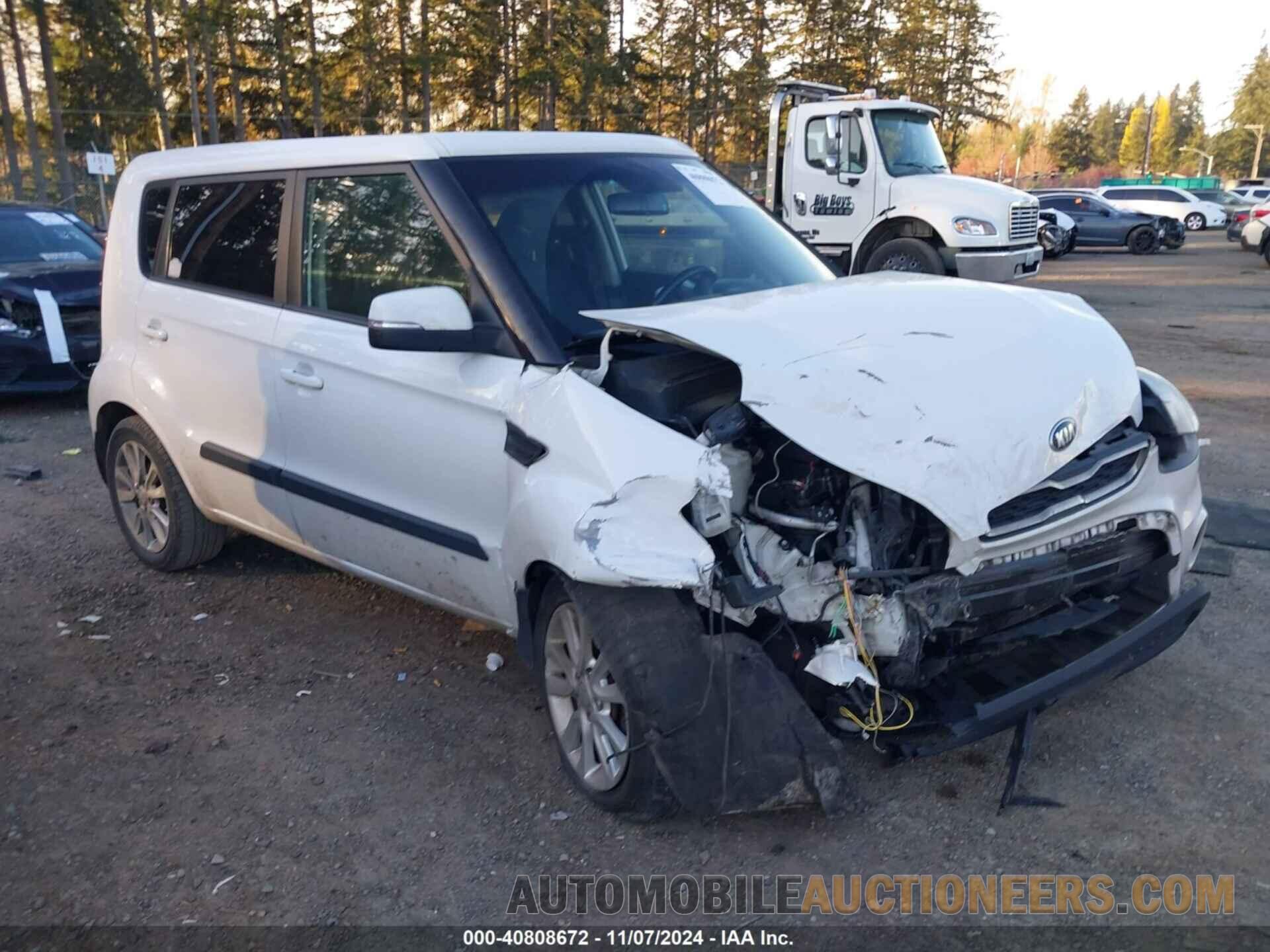 KNDJT2A67D7527699 KIA SOUL 2013