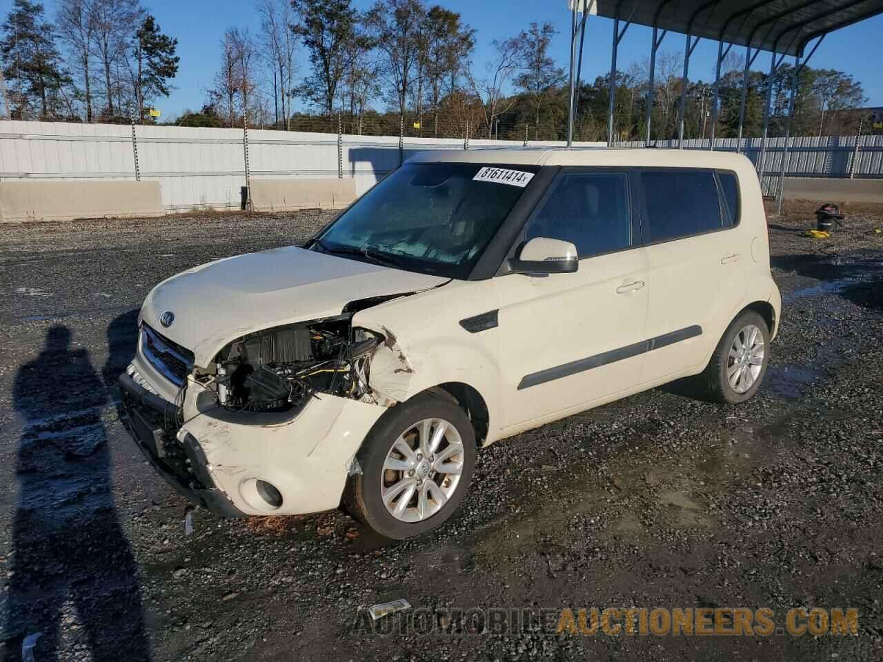 KNDJT2A67D7530618 KIA SOUL 2013