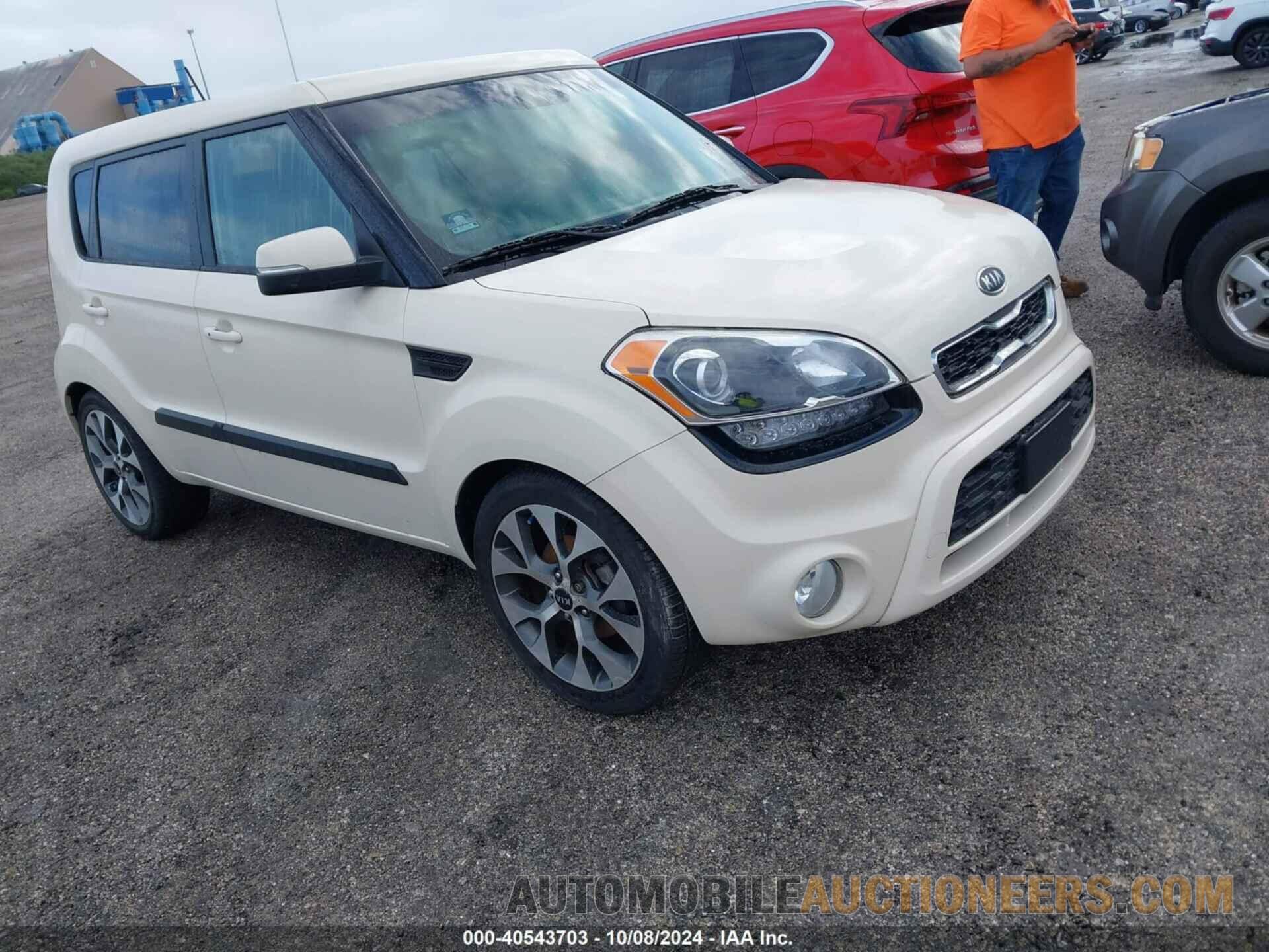 KNDJT2A69C7464894 KIA SOUL 2012