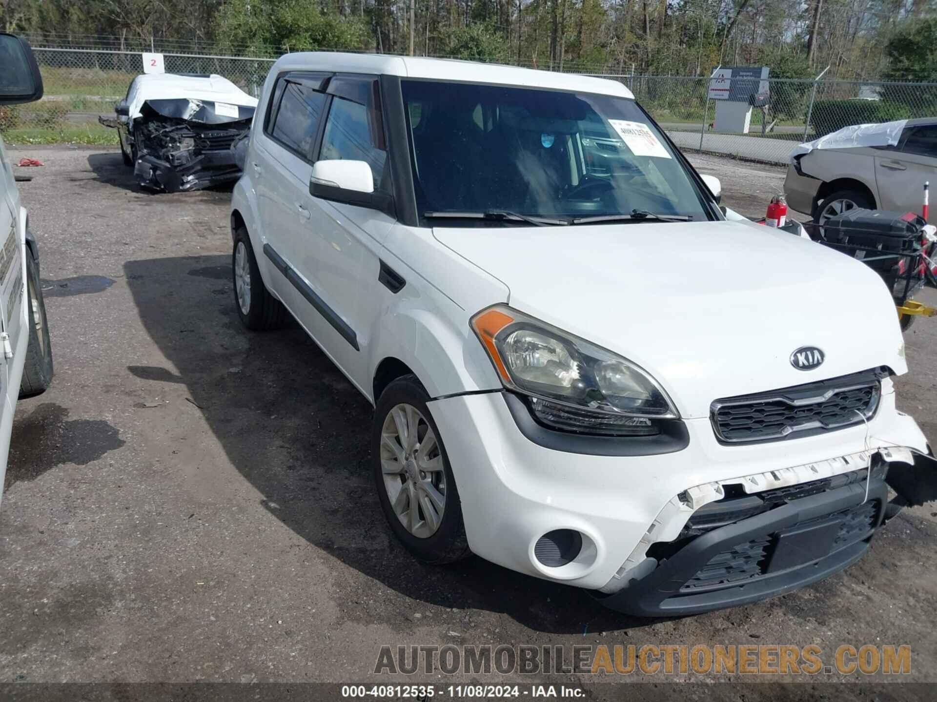 KNDJT2A69D7482782 KIA SOUL 2013