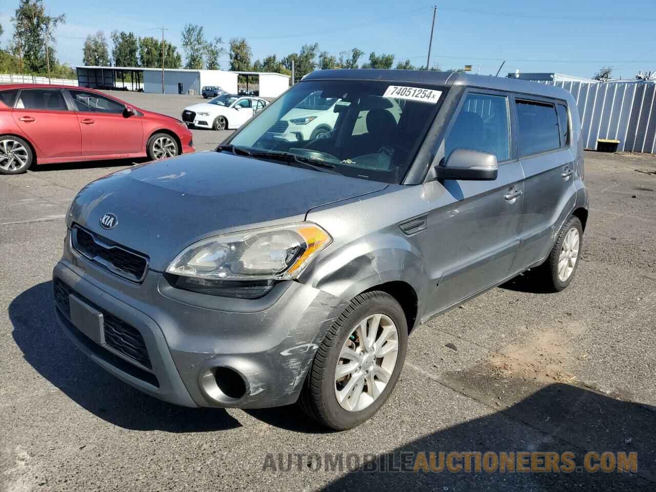 KNDJT2A69D7484032 KIA SOUL 2013