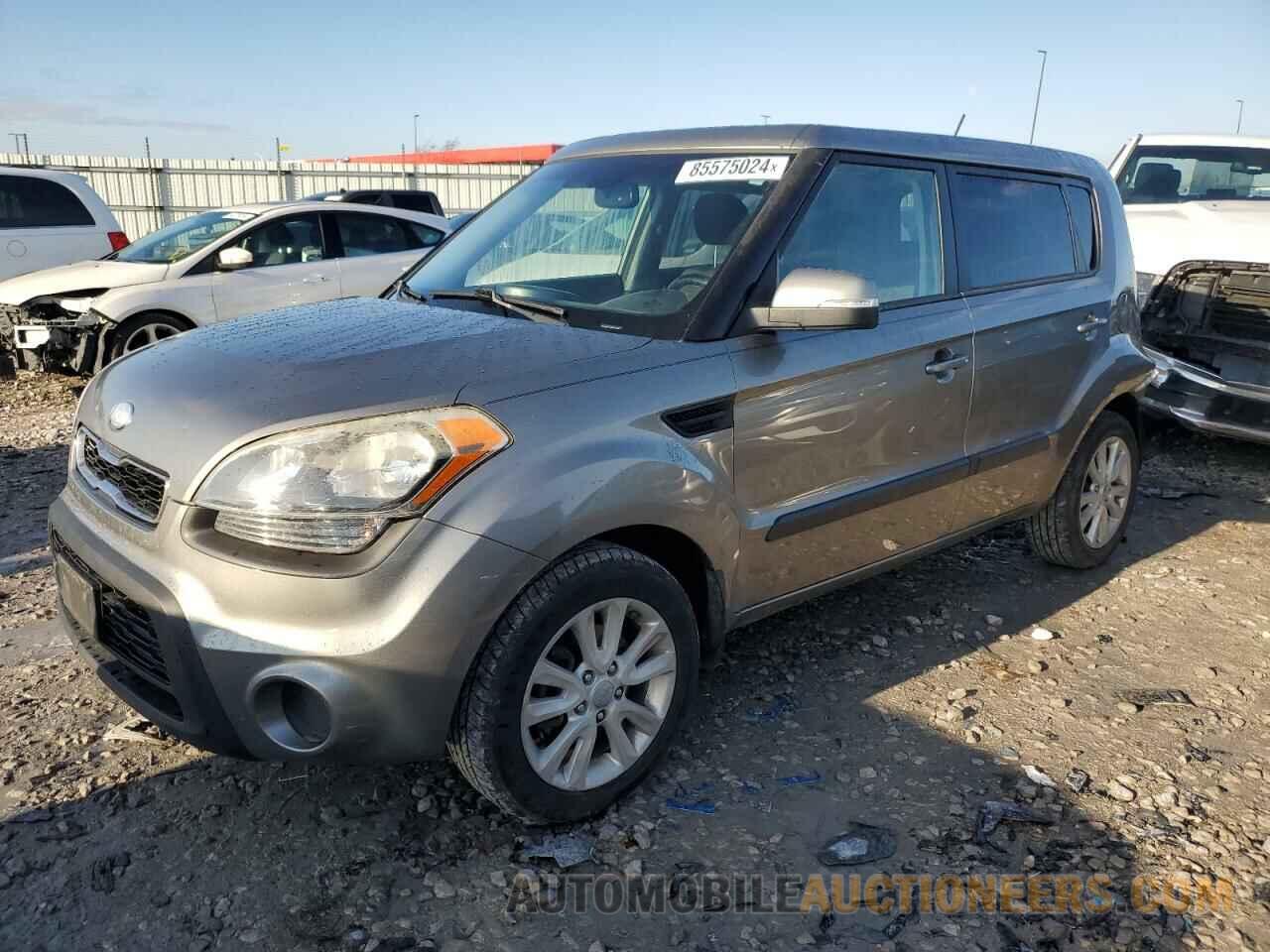 KNDJT2A69D7601642 KIA SOUL 2013