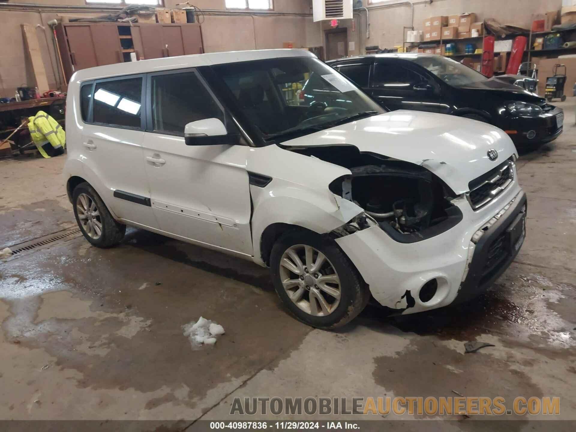 KNDJT2A69D7765537 KIA SOUL 2013