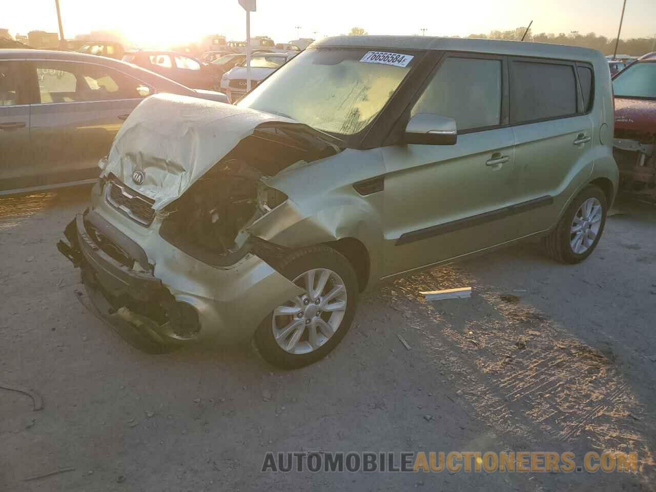 KNDJT2A6XD7508709 KIA SOUL 2013