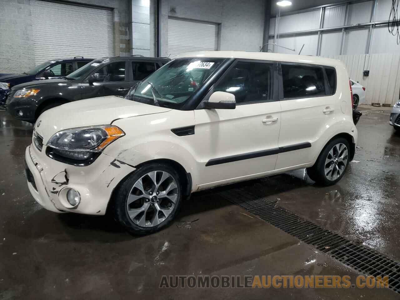 KNDJT2A6XD7536977 KIA SOUL 2013