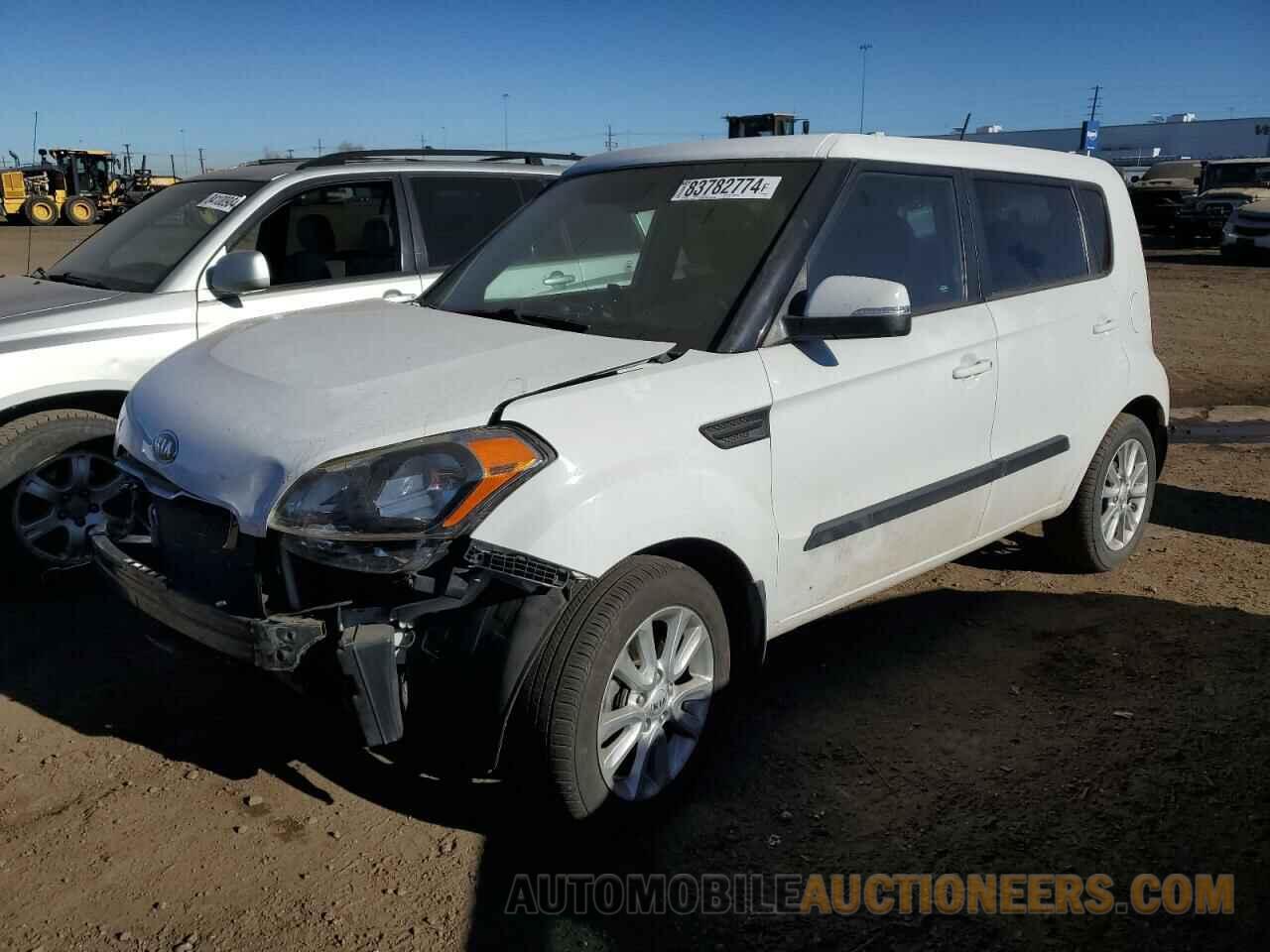 KNDJT2A6XD7617851 KIA SOUL 2013