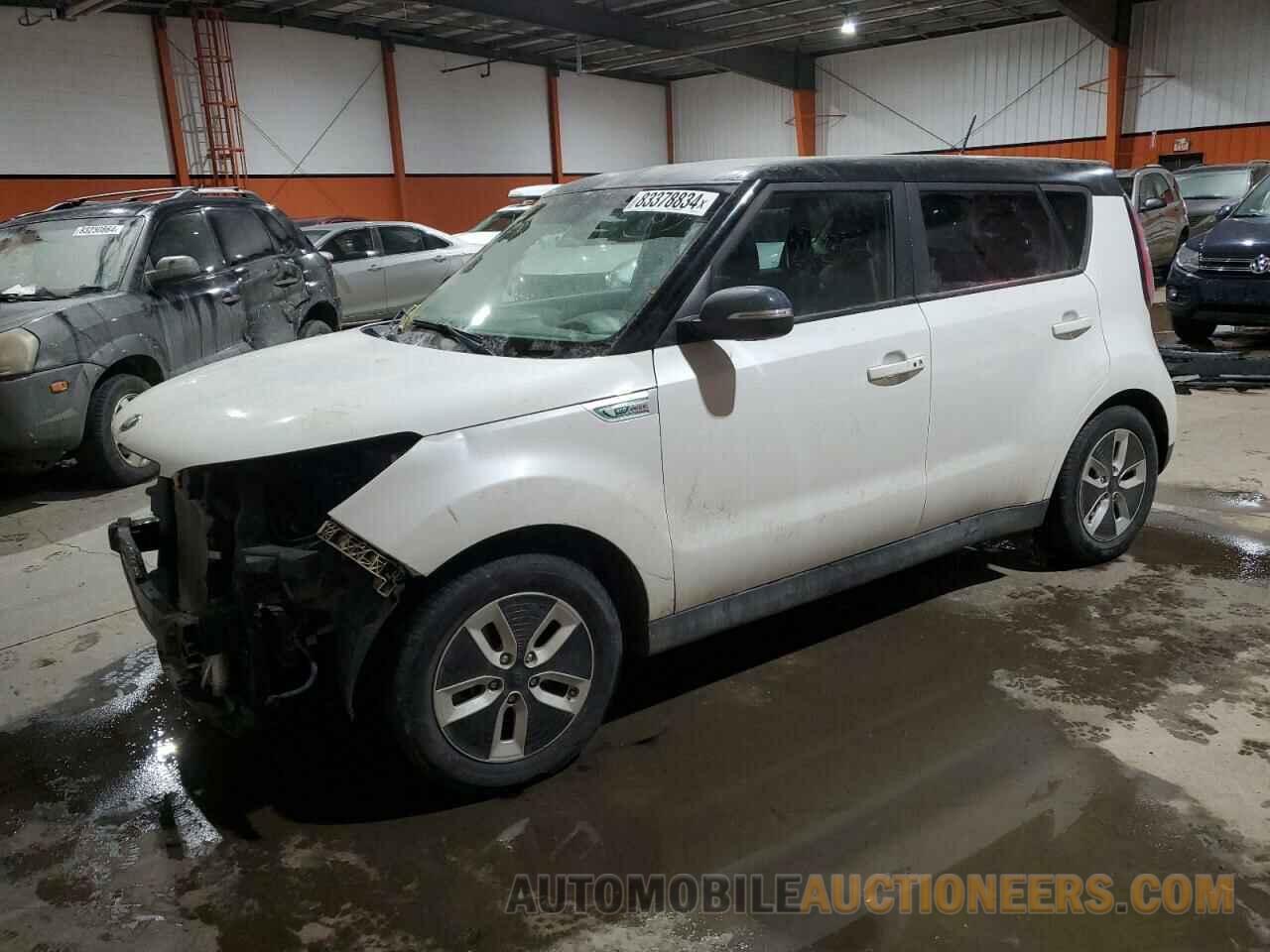 KNDJX3AE0G7017166 KIA SOUL 2016