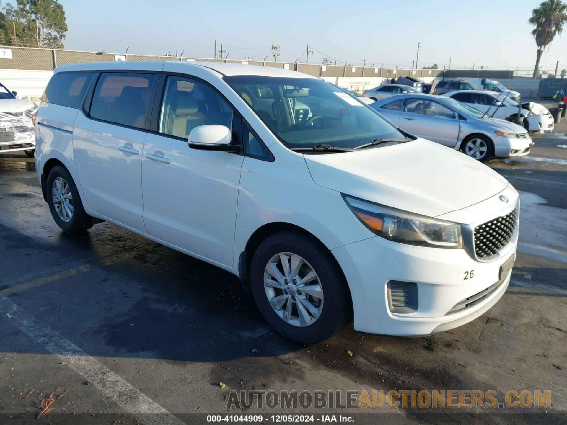 KNDMA5C17F6026276 KIA SEDONA 2015