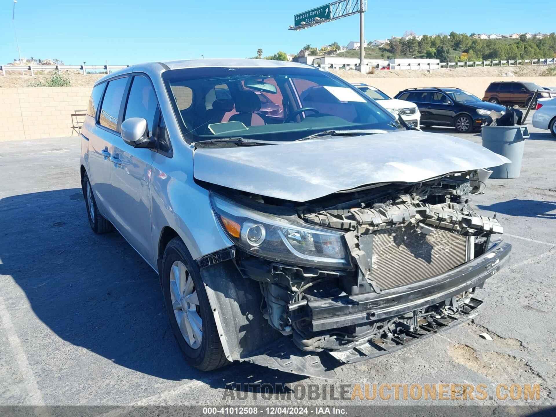 KNDMA5C19F6066875 KIA SEDONA 2015