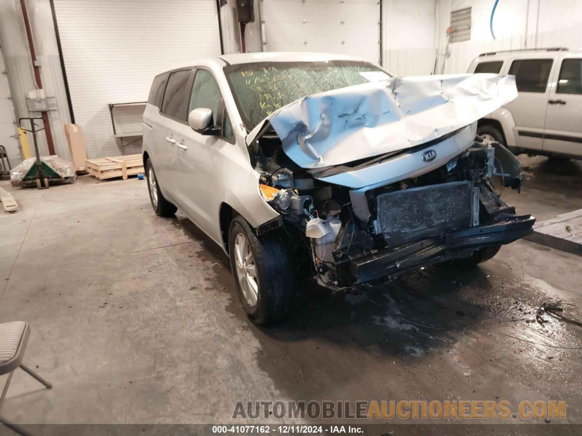 KNDMA5C1XG6111579 KIA SEDONA 2016