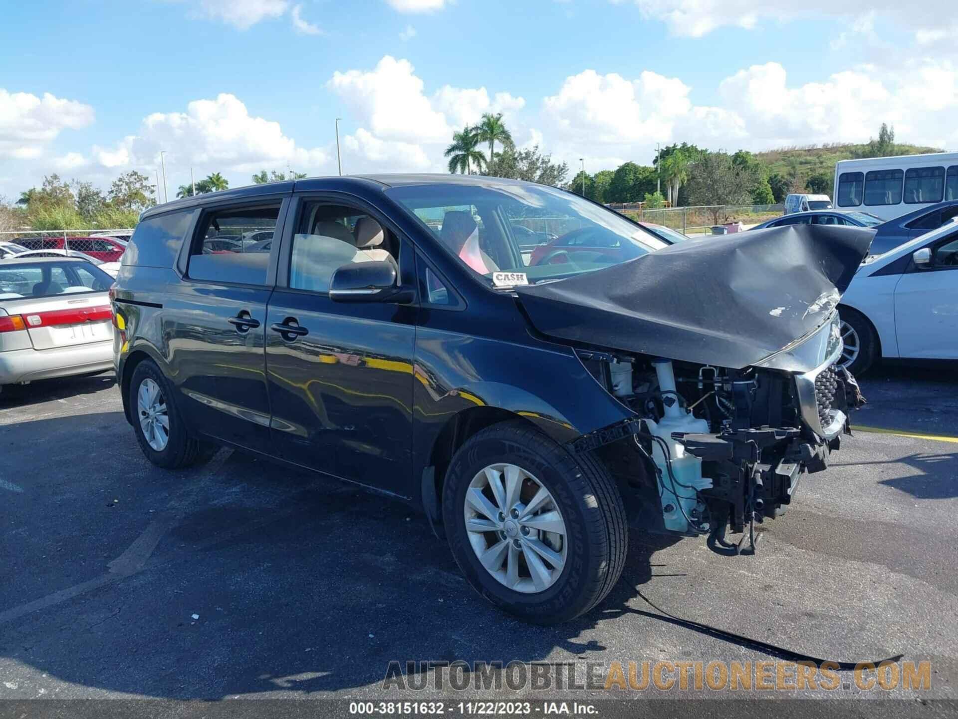 KNDMB5C10J6349901 KIA SEDONA 2018