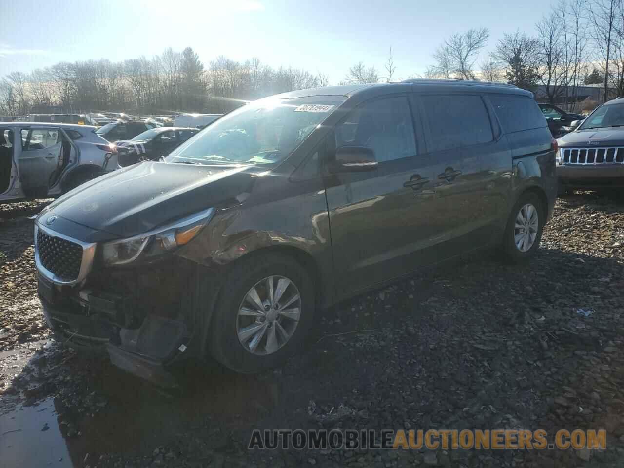 KNDMB5C10J6355861 KIA All Models 2018