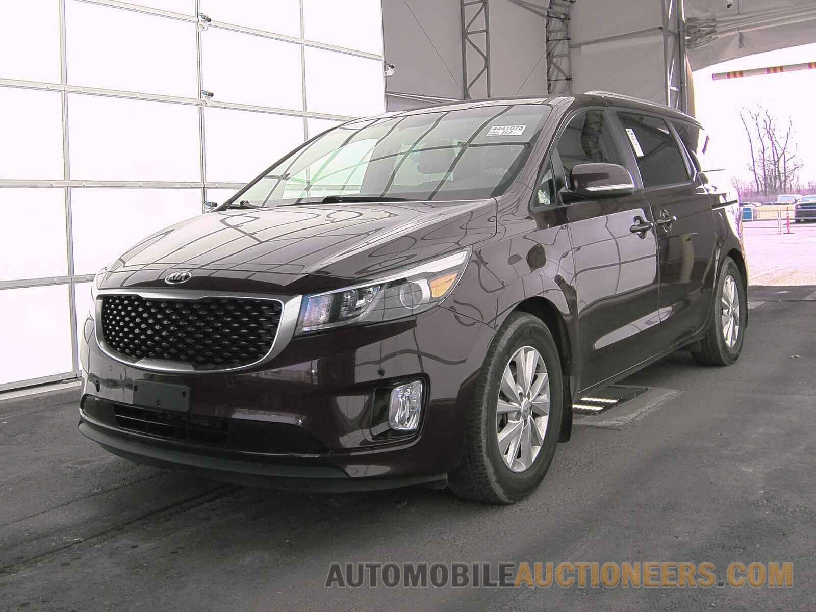 KNDMB5C11J6395205 Kia Sedona 2018