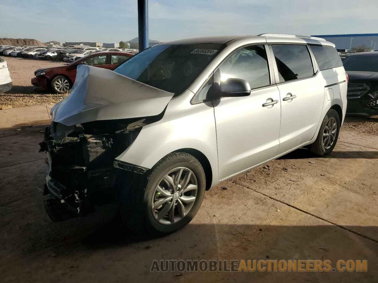 KNDMB5C11L6618720 KIA All Models 2020