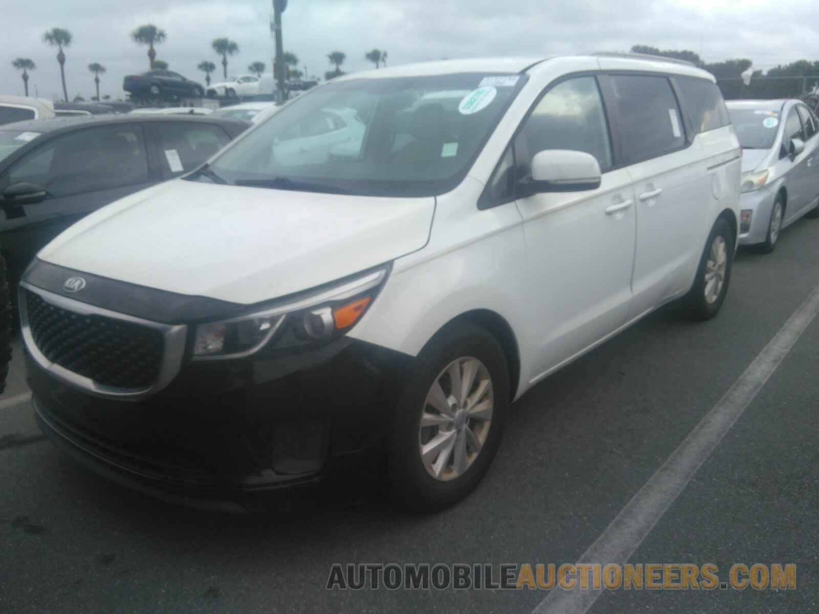 KNDMB5C12F6044486 Kia Sedona 2015