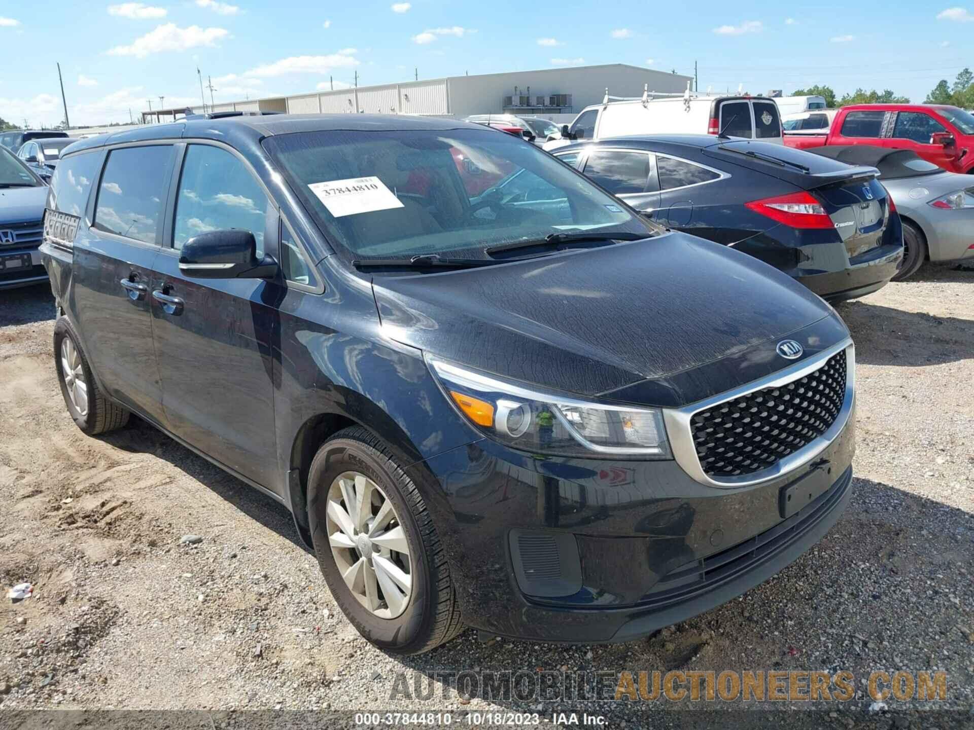 KNDMB5C12J6384570 KIA SEDONA 2018