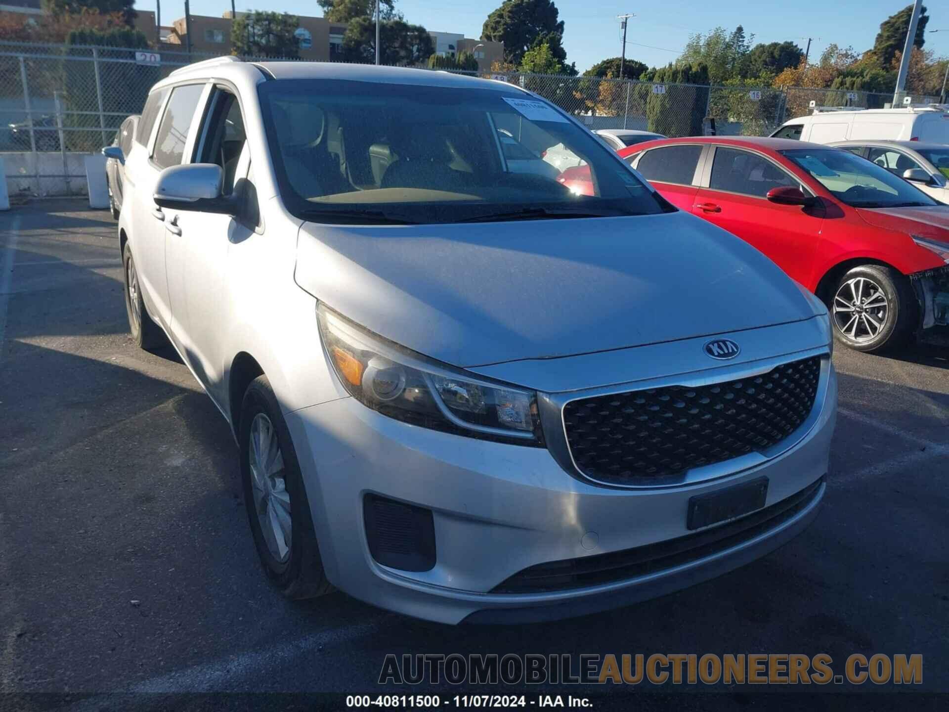 KNDMB5C13G6087638 KIA SEDONA 2016