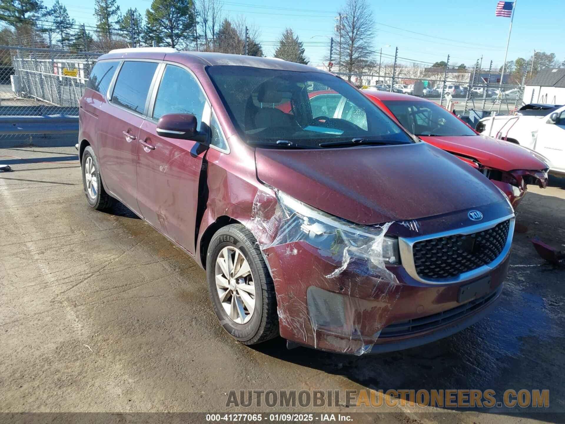 KNDMB5C13H6237104 KIA SEDONA 2017